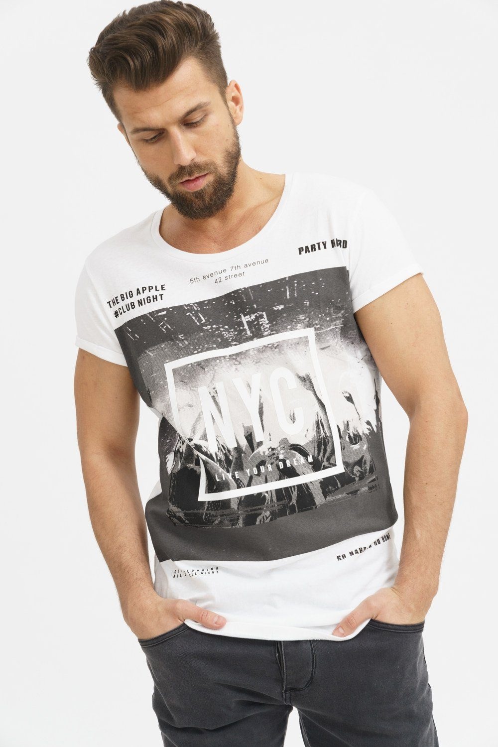 trueprodigy T-Shirt »Club Night«, mit modischem Frontprint