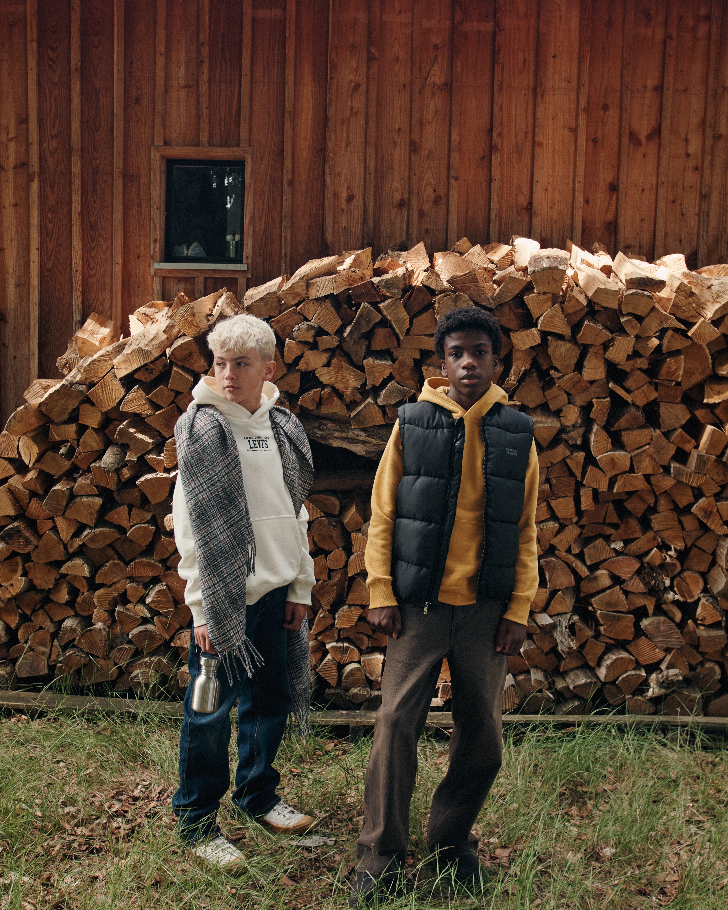 Levi's® Kids Sweatshirt »LVB REV THE ENGINE HOODIE«, für Jungen, mit Kapuze und großem Rückenprint

