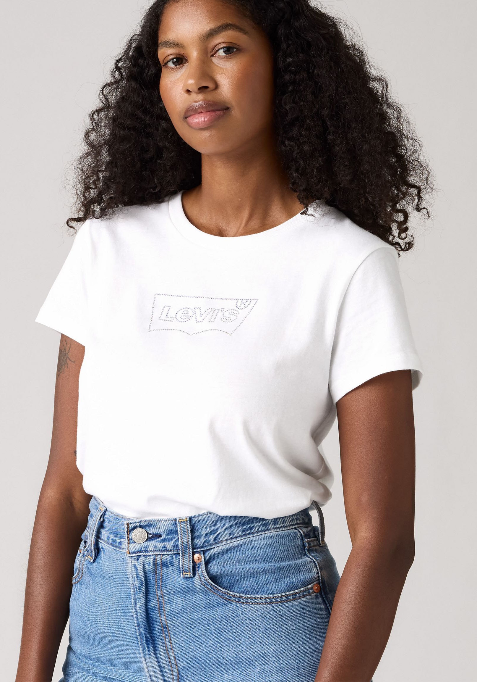 Levi's® Rundhalsshirt »THE PERFECT TEE«, mit Logo im Metallic-Holo Print