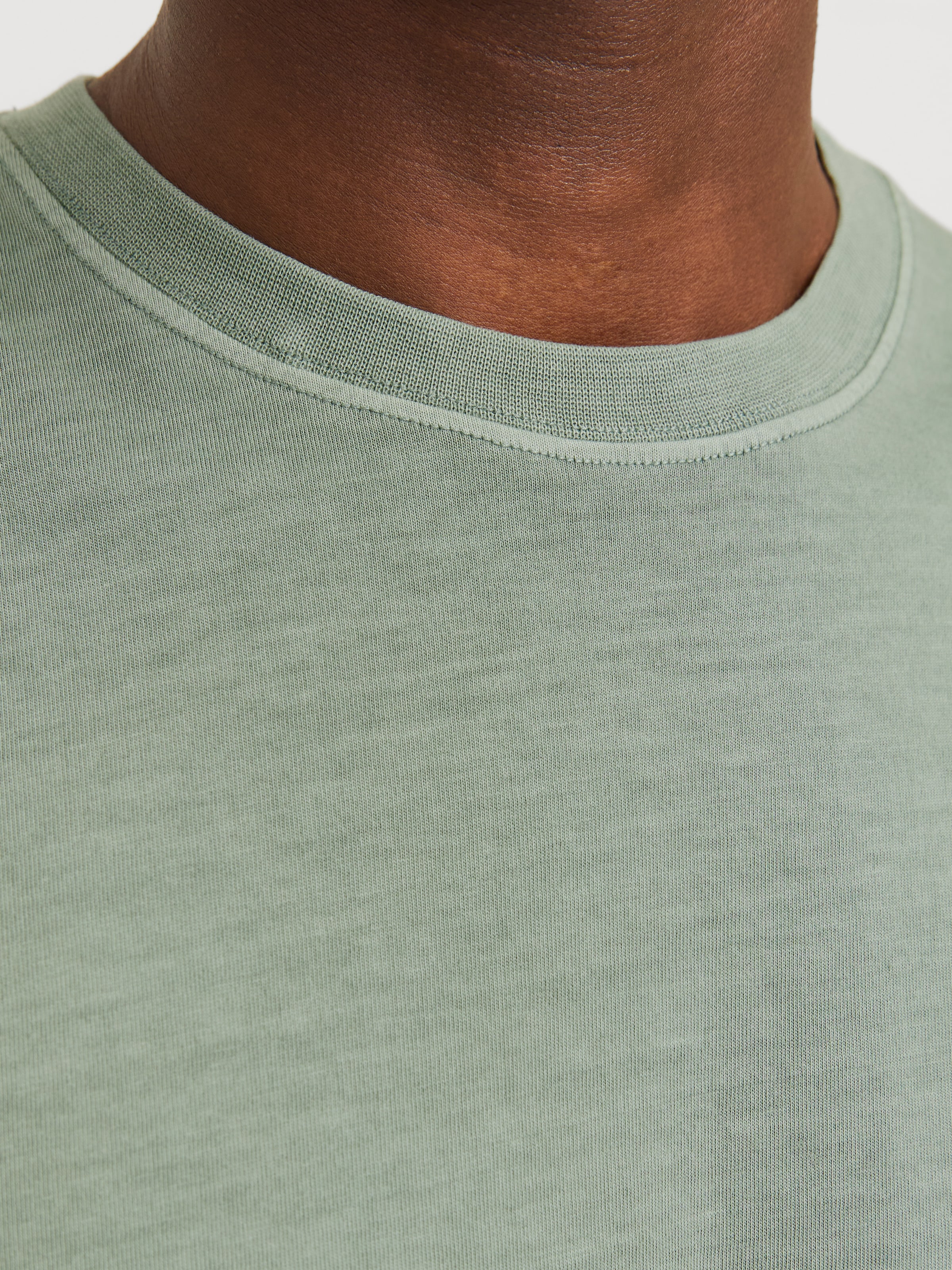 Jack & Jones Rundhalsshirt »JJECHARGE FADED TEE O-NECK NOOS«, mit Rundhalsausschnitt