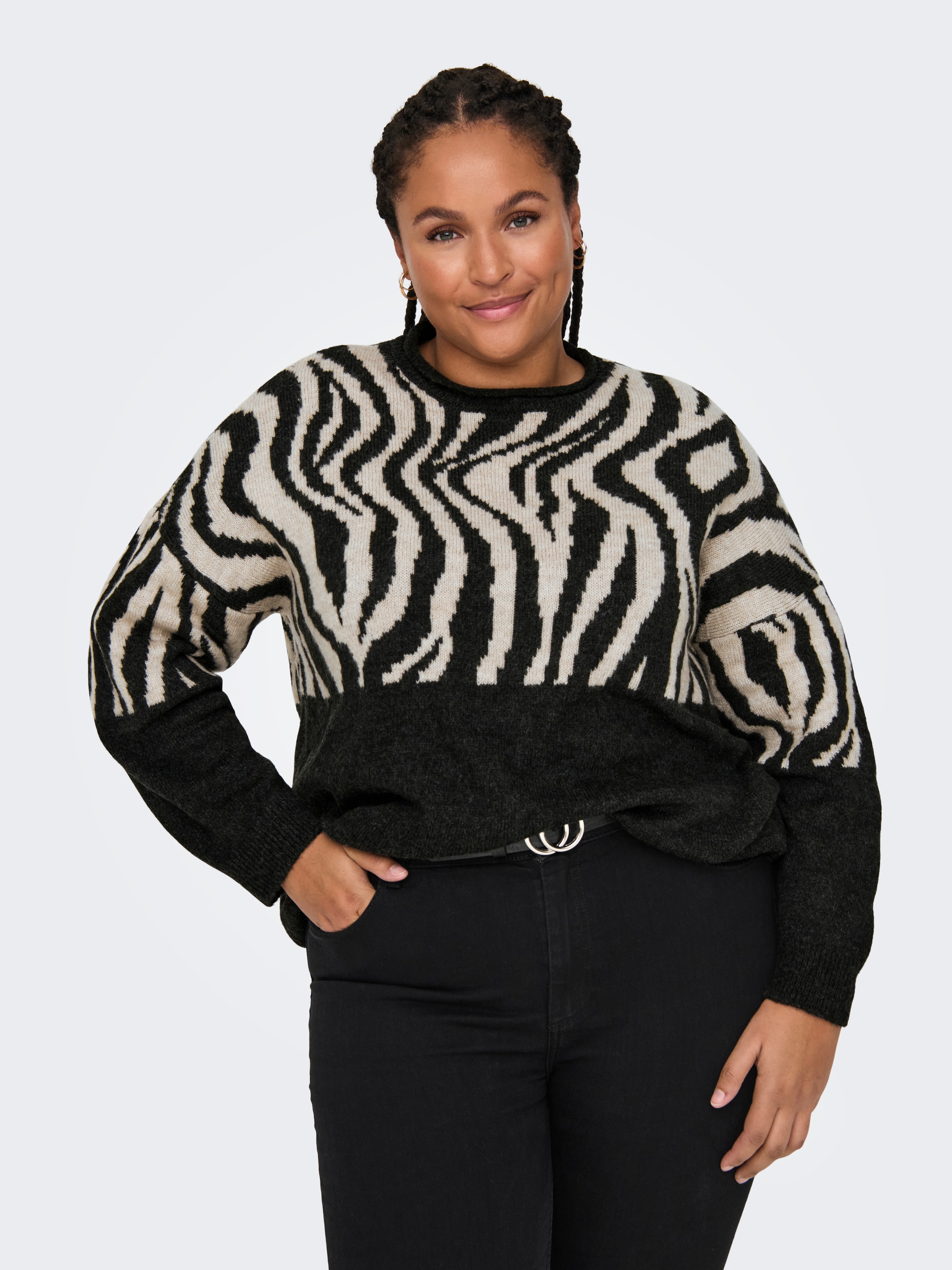 ONLY CARMAKOMA Rundhalspullover »CARJADE ZEBRA L/S O-NECK KNT«