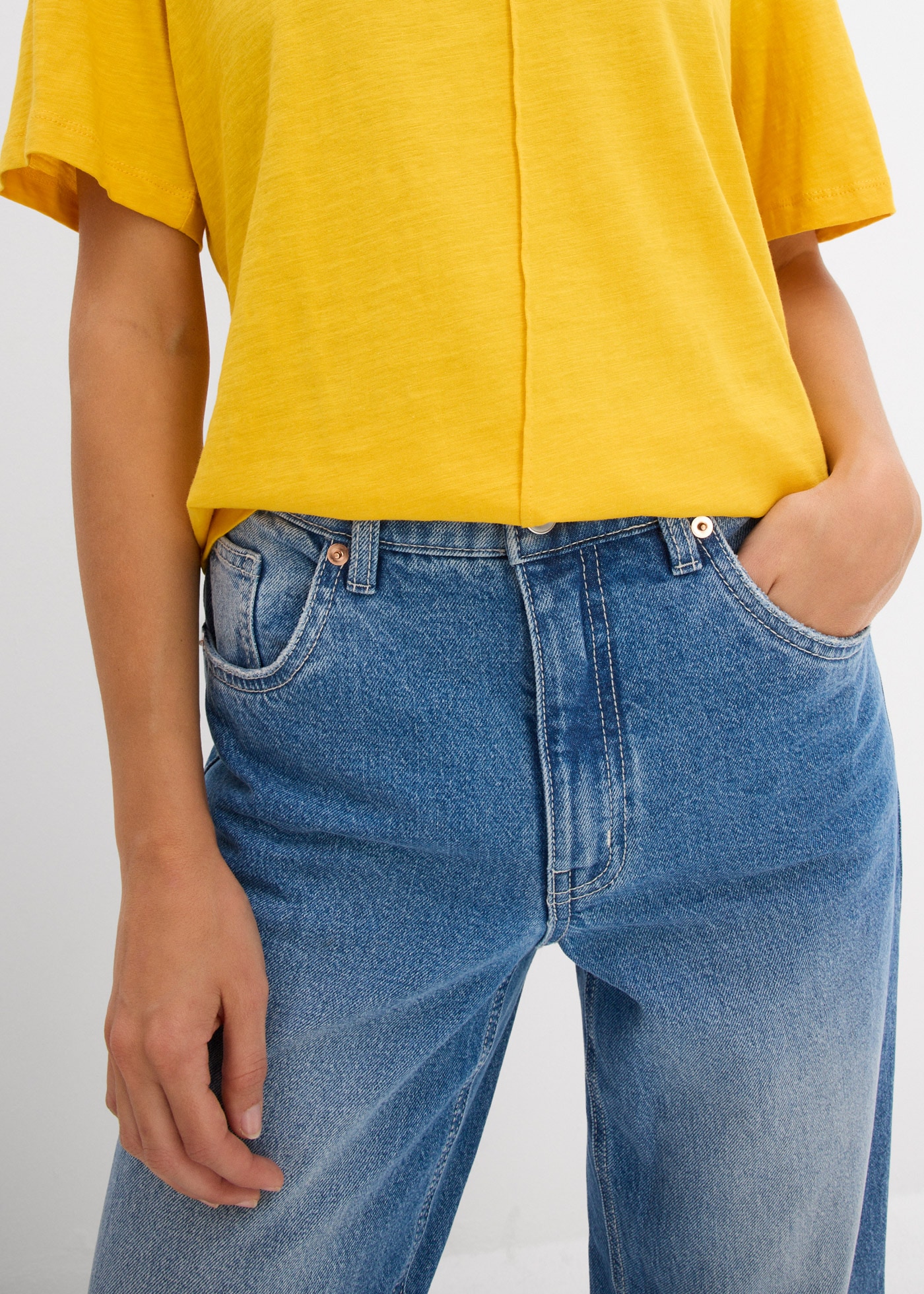 bonprix T-Shirt lockere Passform, weite Ärmel mit dezenter Raffung an der Schulter