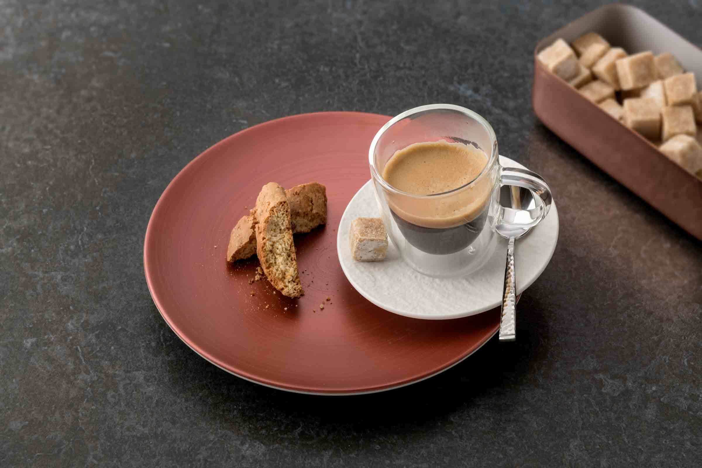 Villeroy & Boch Thermoglas »Espressogläser mit Untertassen Manufacture Rock 60 ml 6er Set weiß«