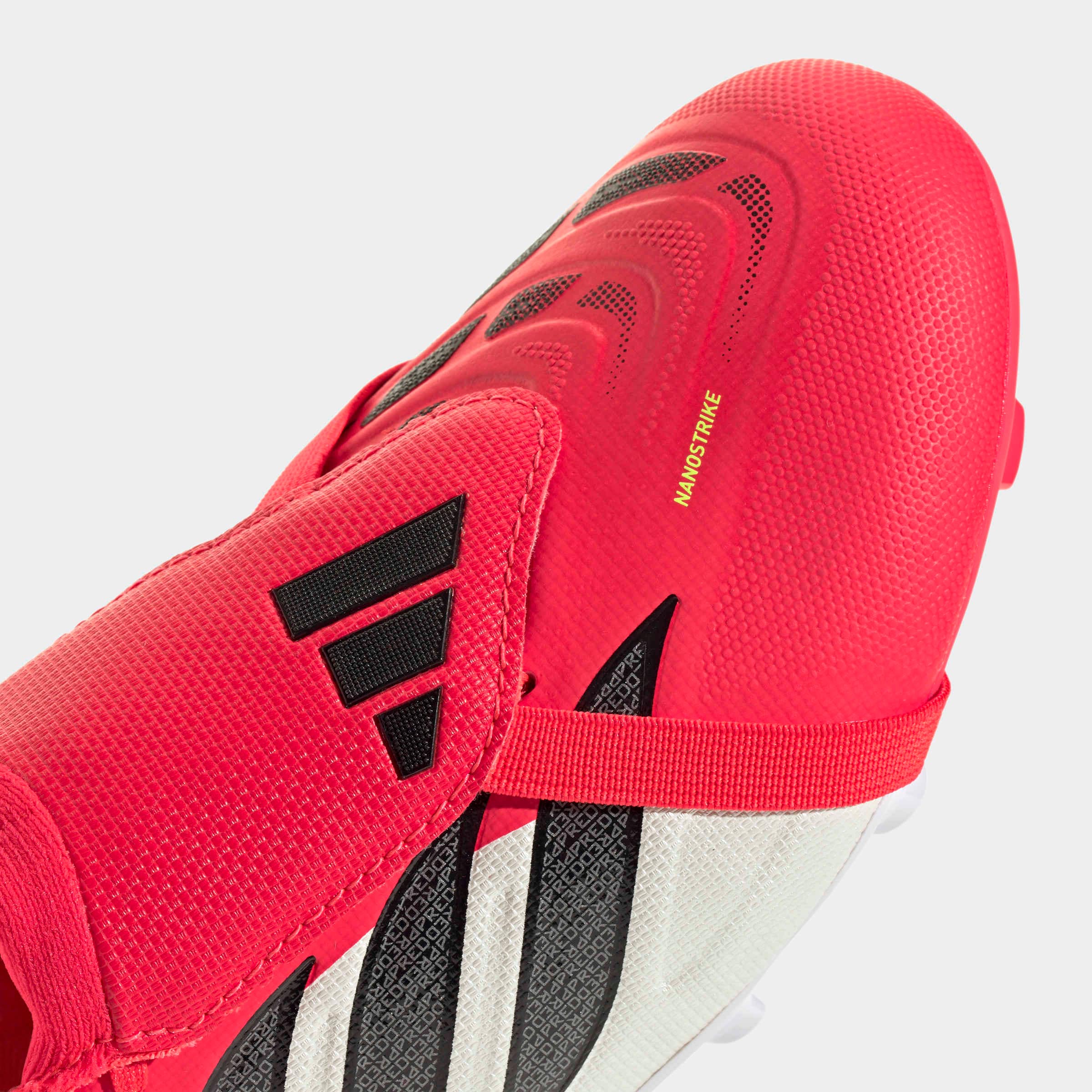 adidas Performance Fußballschuh »PREDATOR LEAGUE KIDS , FESTE BÖDEN, UMSCHLAGBARE ZUNGE«  Außensohle für Rasen und feste Böden