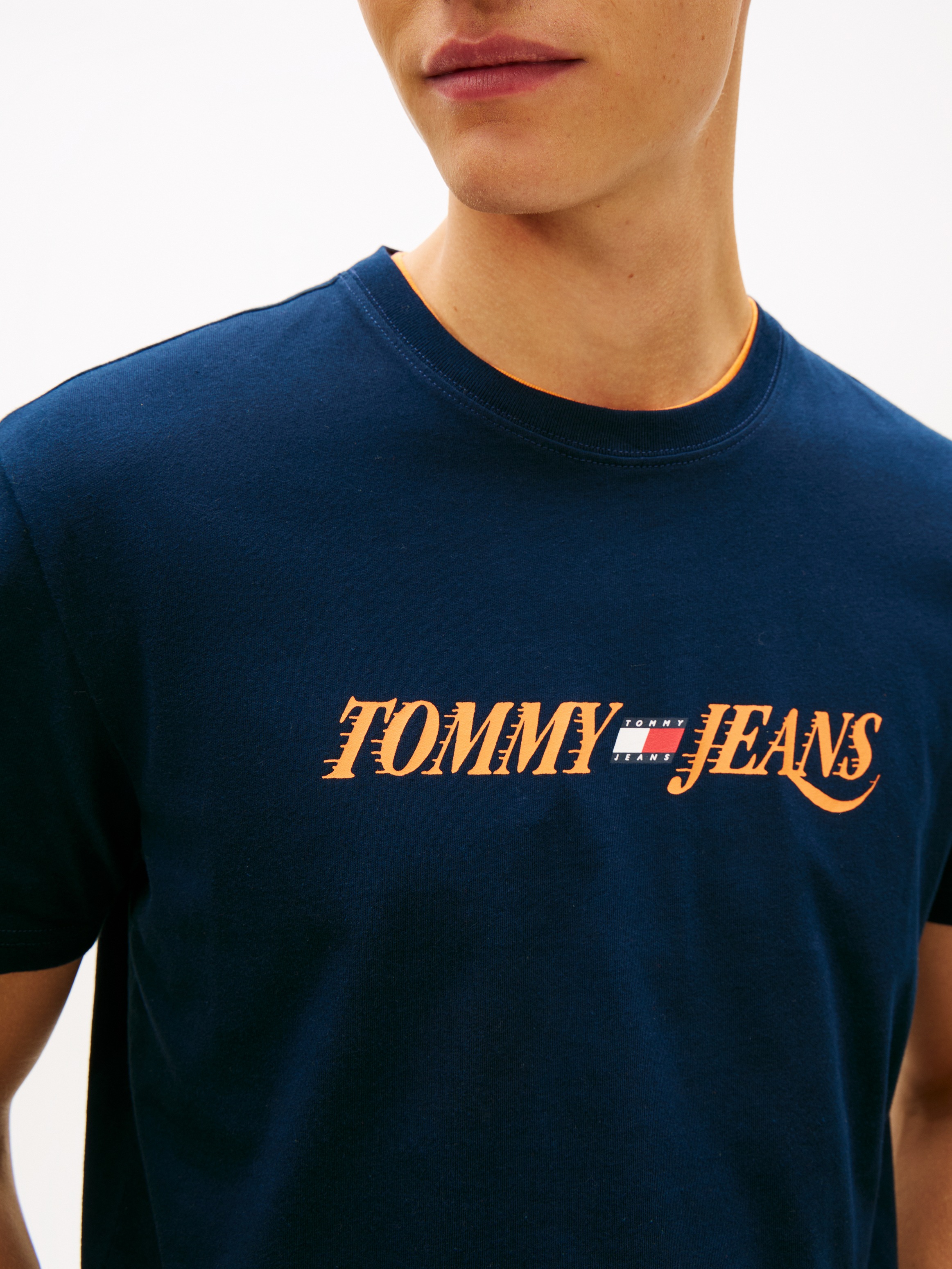 Tommy Jeans T-Shirt »REGULAR VINTAGE LA« Regular fit mit Print