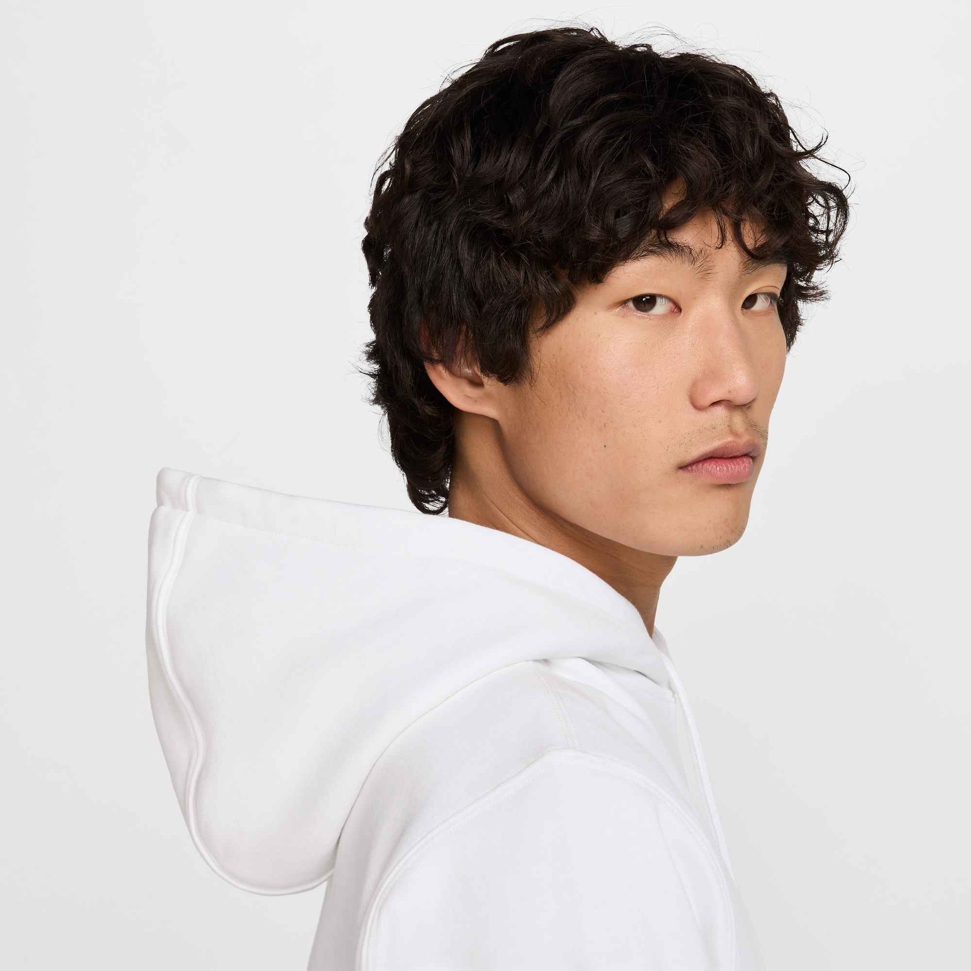 Nike Sportswear Kapuzensweatshirt »M NK CLUB BB PO HOODIE«, mit Kängurutasche, mit angesetztem Bündchen, ohne Verschluss
