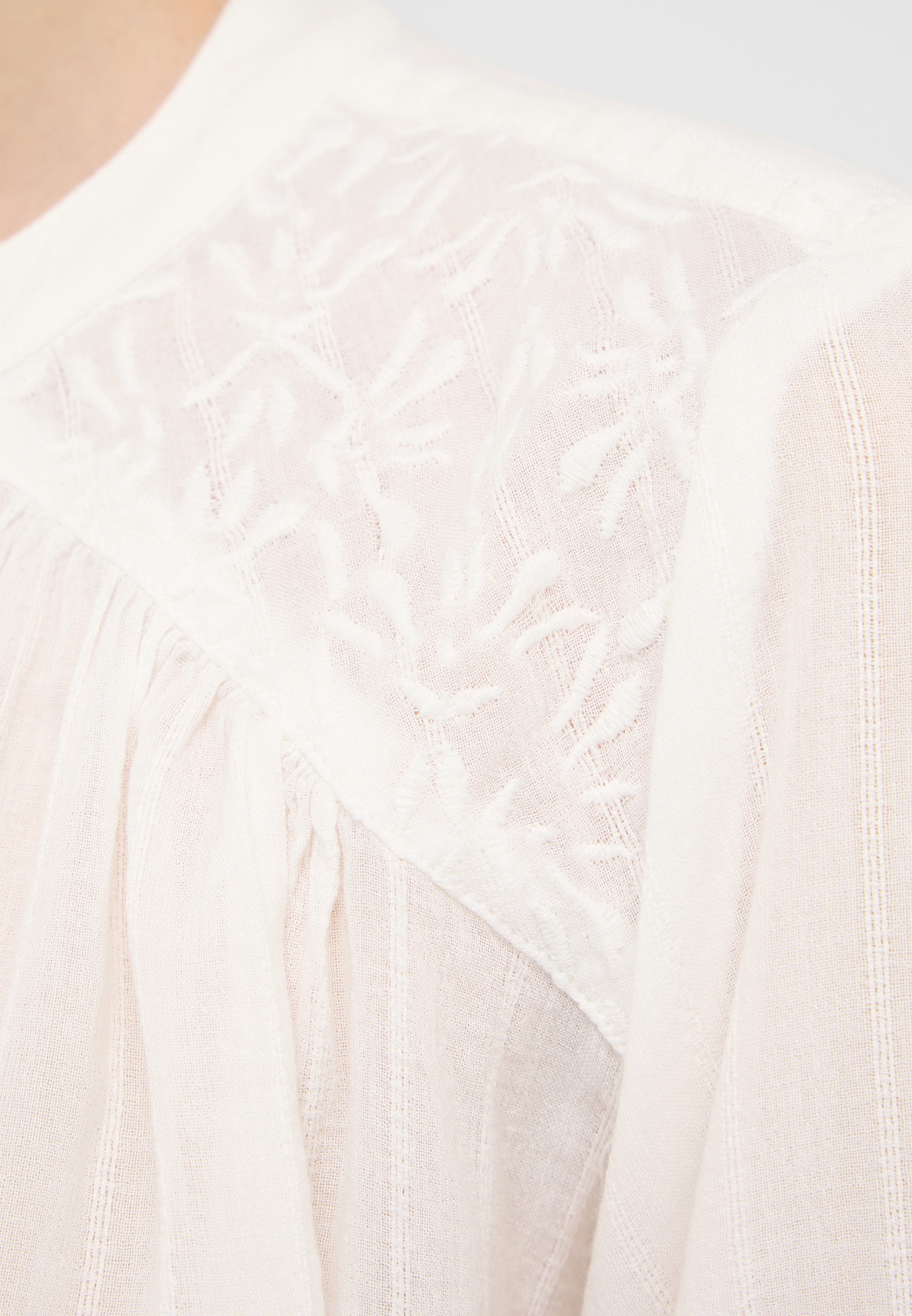 MUSTANG Langarmbluse »Damen Style Feminine Blouse«