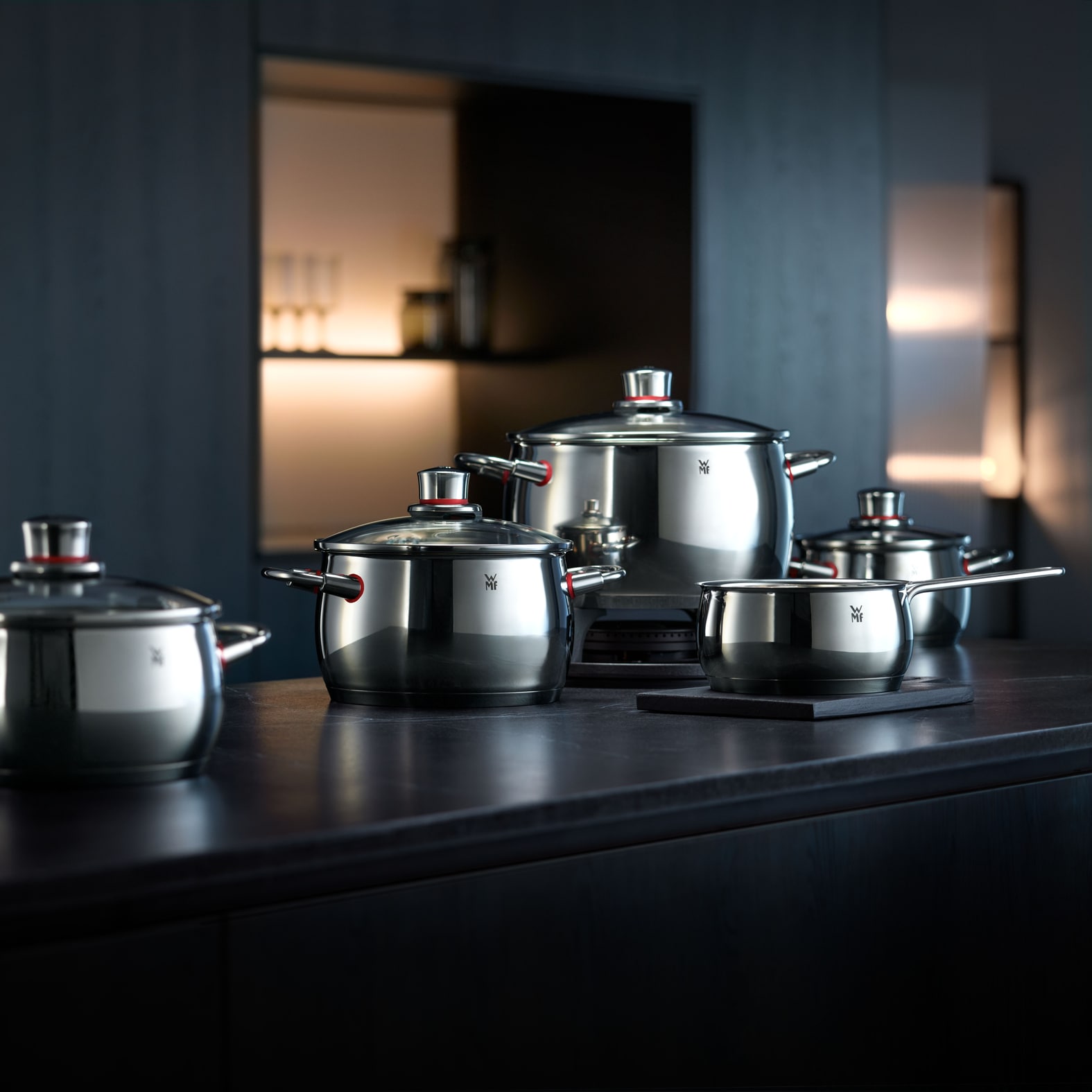 WMF Topf-Set »Quality One Induktion 5-teilig, Kochtopf Set mit Glasdeckel« Set, Bratentopf Ø 20 cm, Fleischtopf Ø 16/20/24 cm, Stielkasserolle Ø 16 cm, 5 Stk. tlg. Cromargan® Edelstahl Rostfrei 18/10