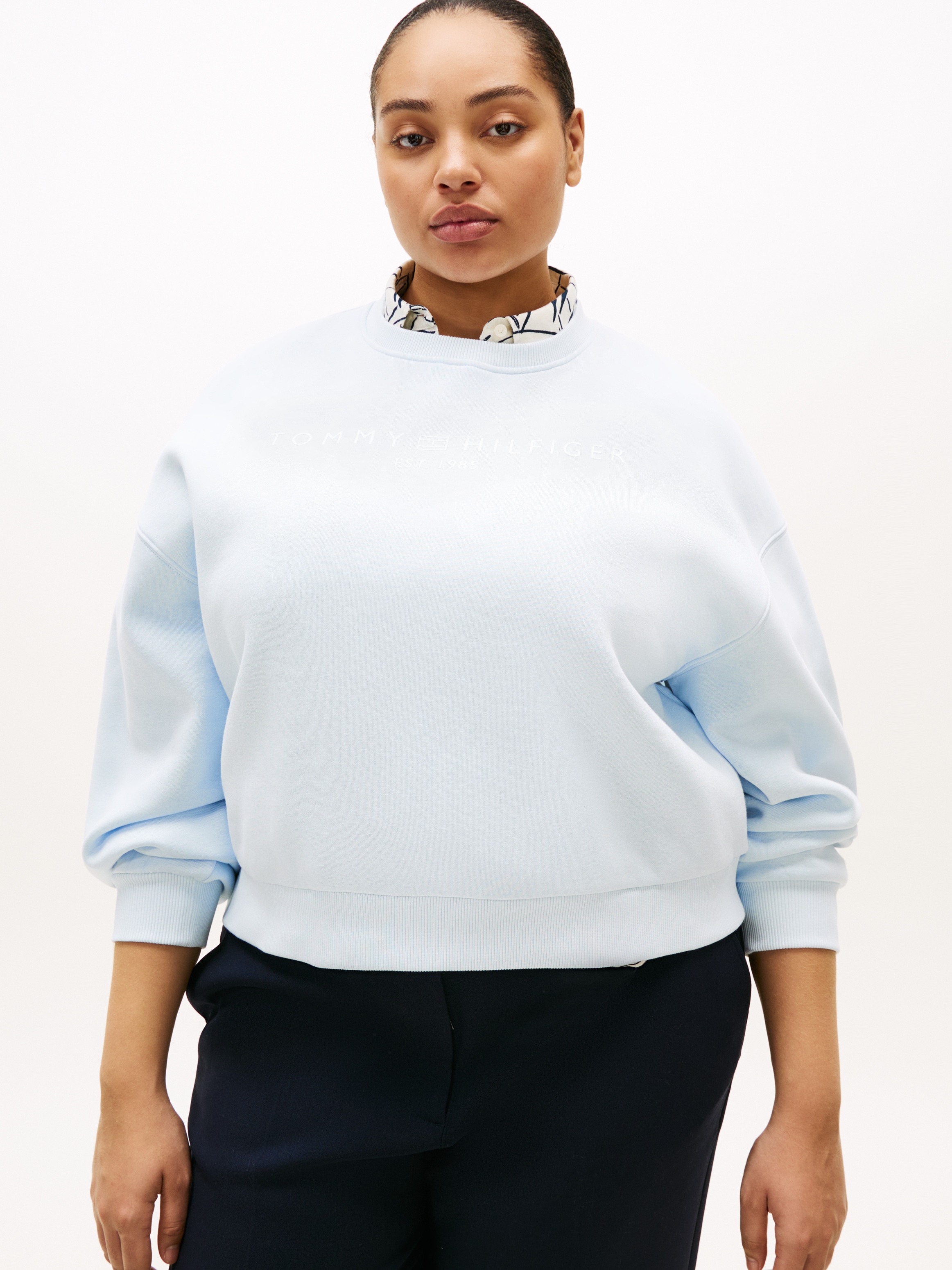 Tommy Hilfiger Curve Sweatshirt »CRV CORP LOGO MDRN SWTSRT«, in großen Größen
