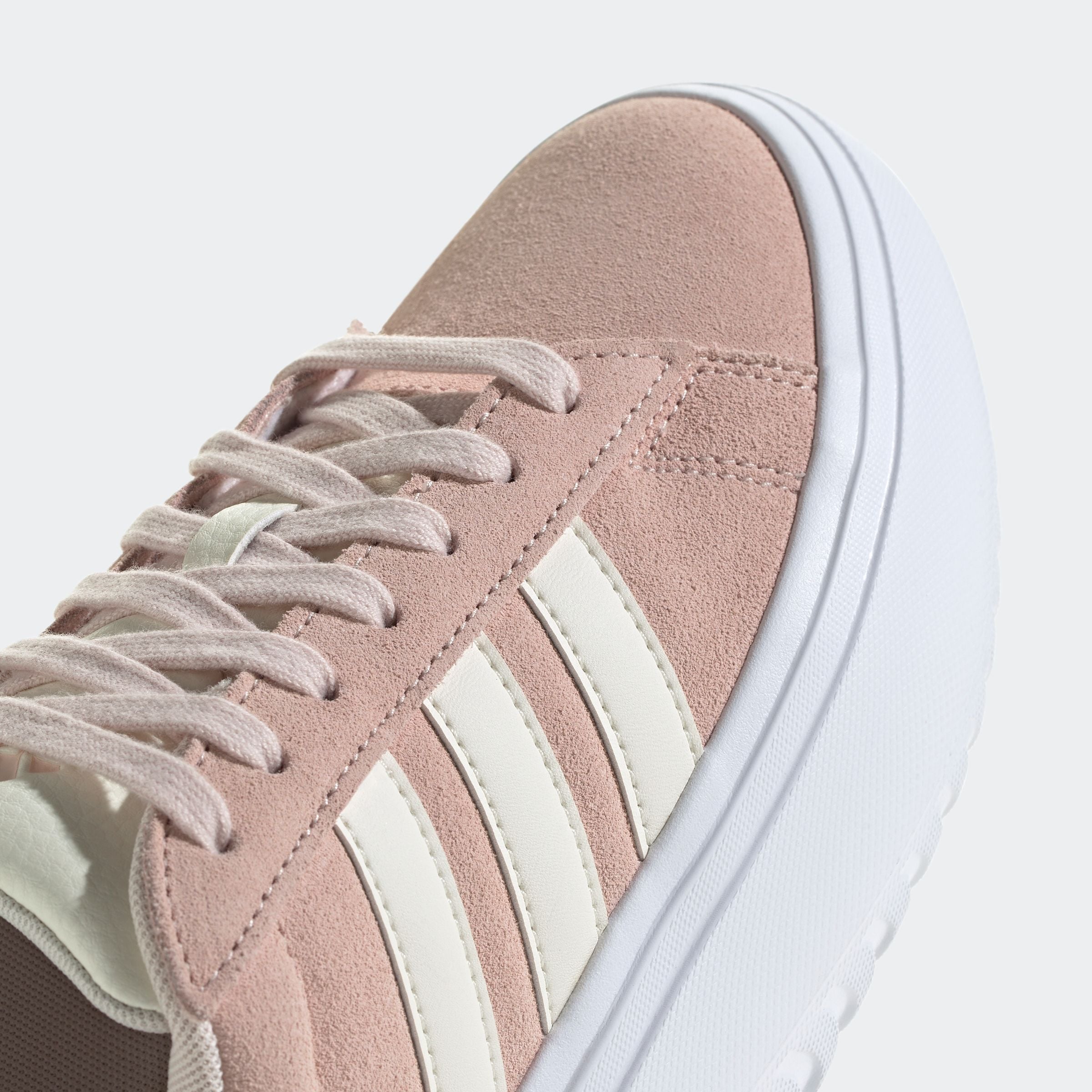 adidas Sportswear Sneaker »GRAND COURT PLATFORM«, Design auf den Spuren des adidas Superstar
