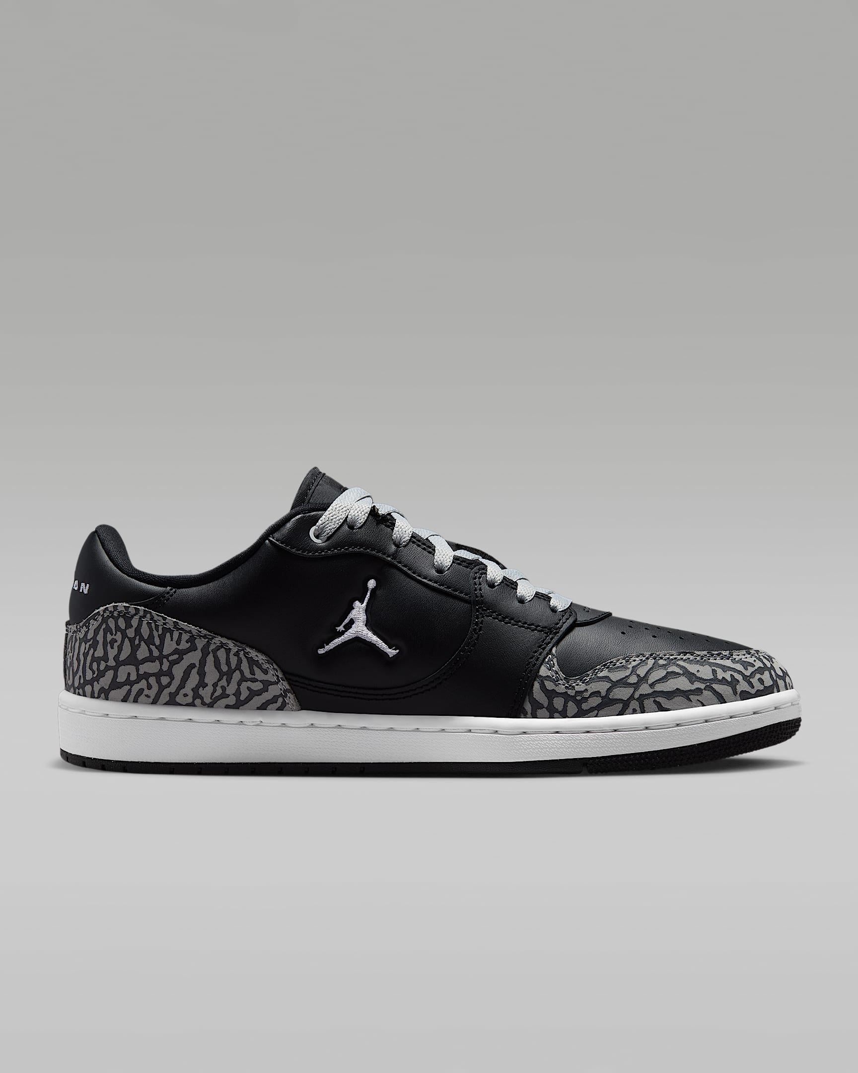 Jordan Sneaker »JORDAN COURT CONNECT LOW«