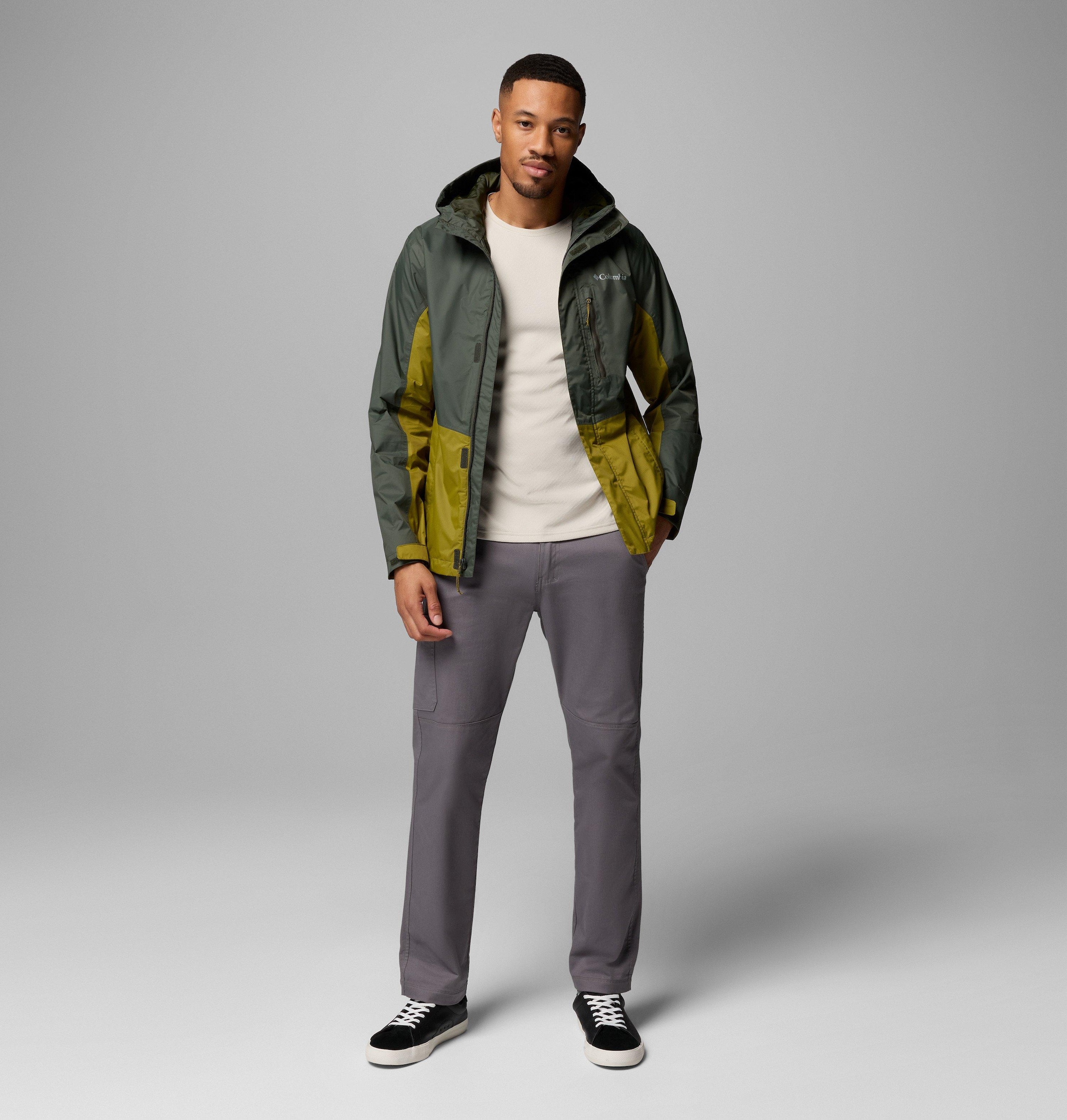 Columbia Regenjacke »Pouring Adventure III Jacket« sportliche Logostickerei, wasserdichtes und winddichtes Material