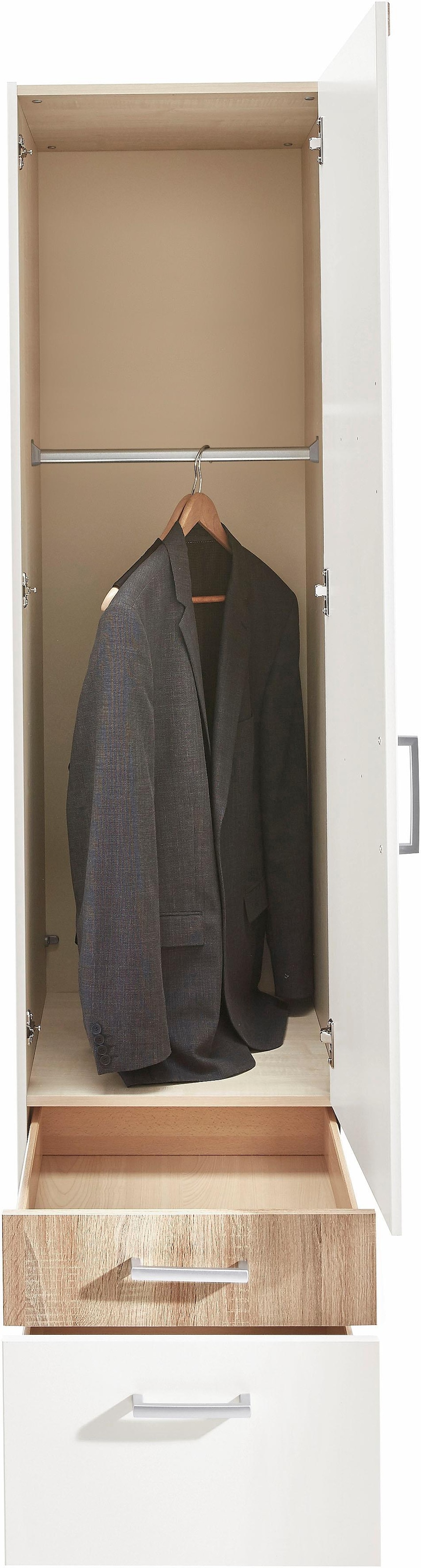 priess Kleiderschrank