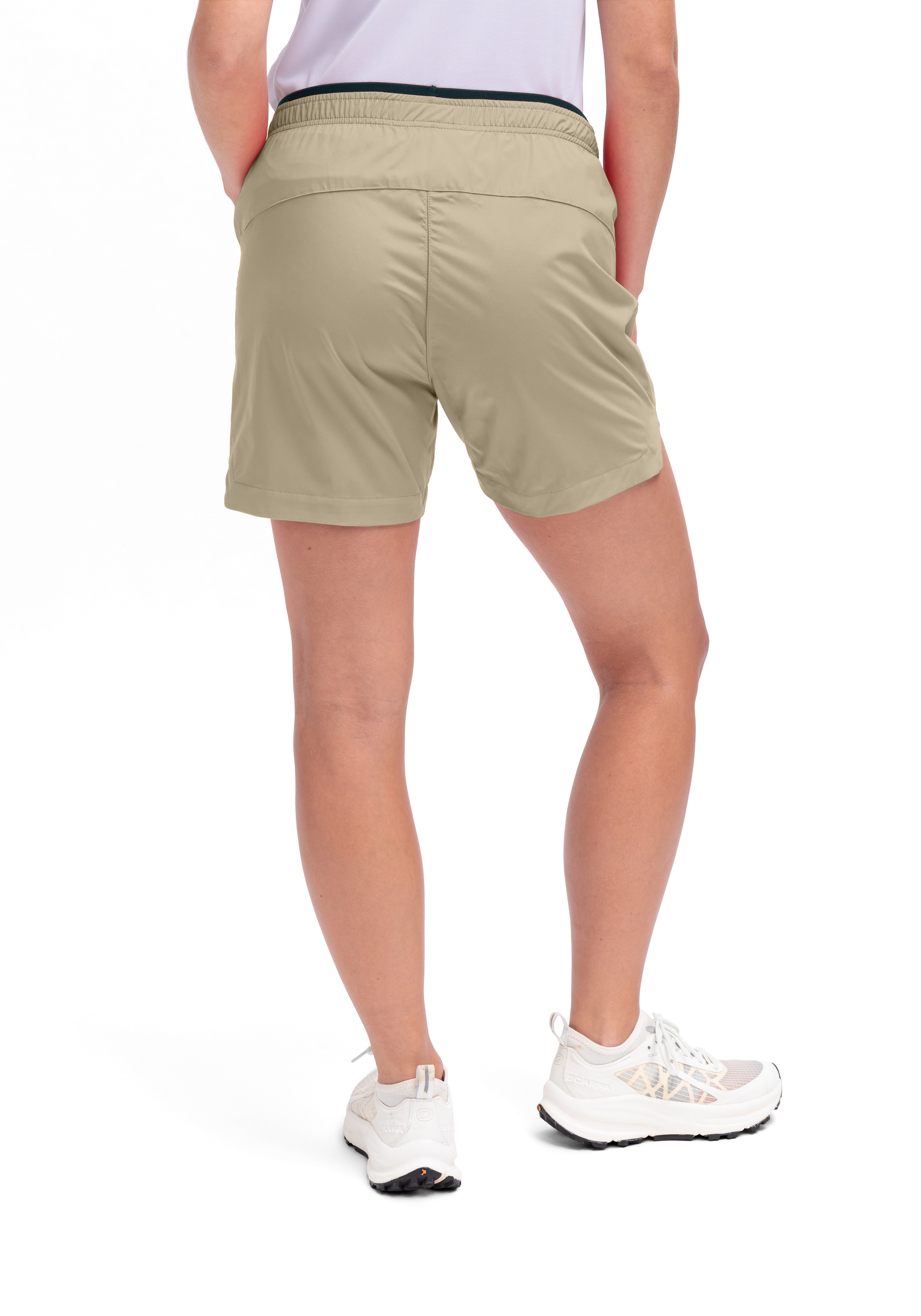 Maier Sports Outdoorhose »Fort Shorts W«  kurze Hose Damen, luftige Wanderhose, leichte Outdoorhose, Reg Fit