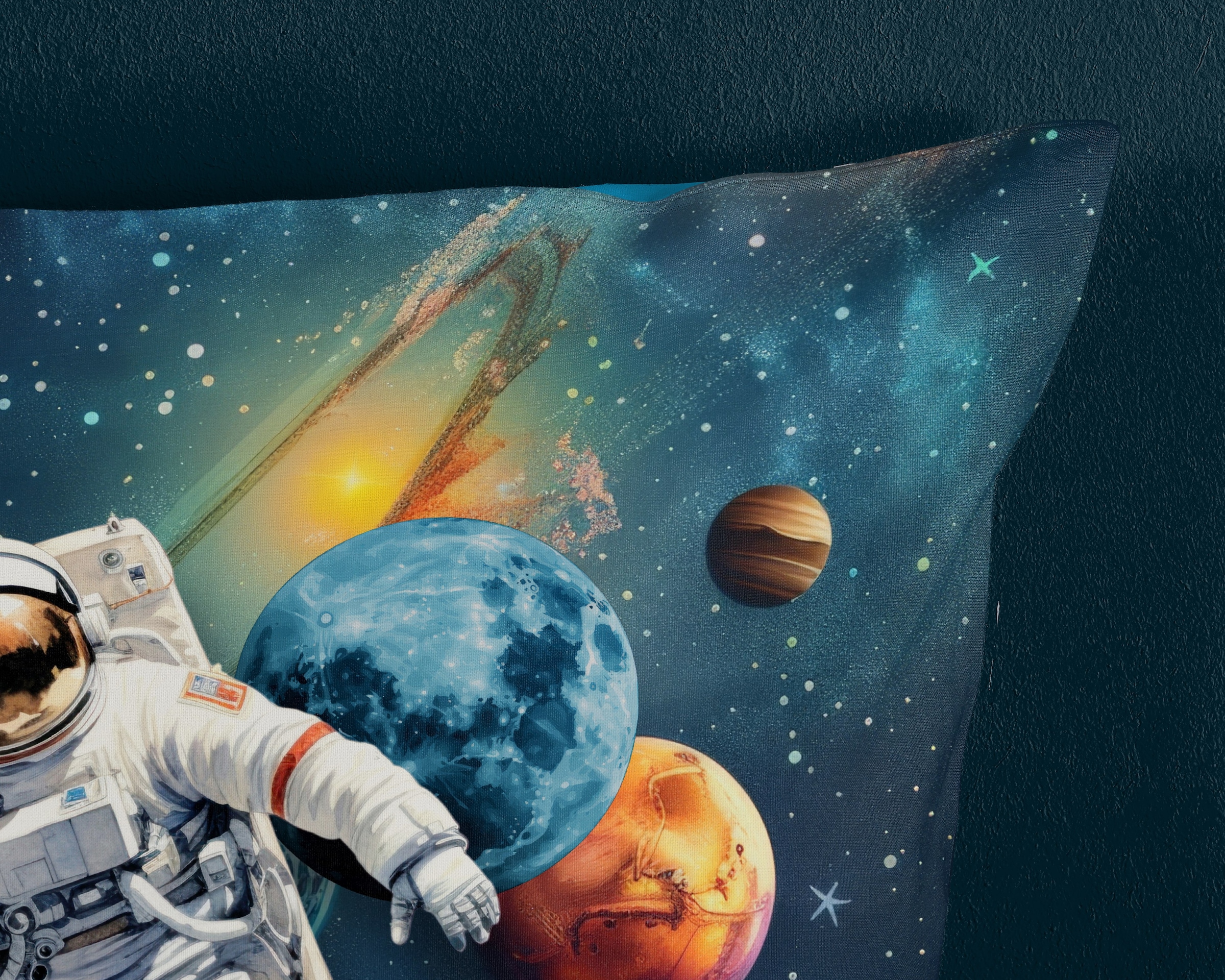 PURE luxury collection Kinderbettwäsche »Saros«, Mikrofaser, 135x200, 2 Teilig, Wendeoptik, Kind, Weltall, Astronaut