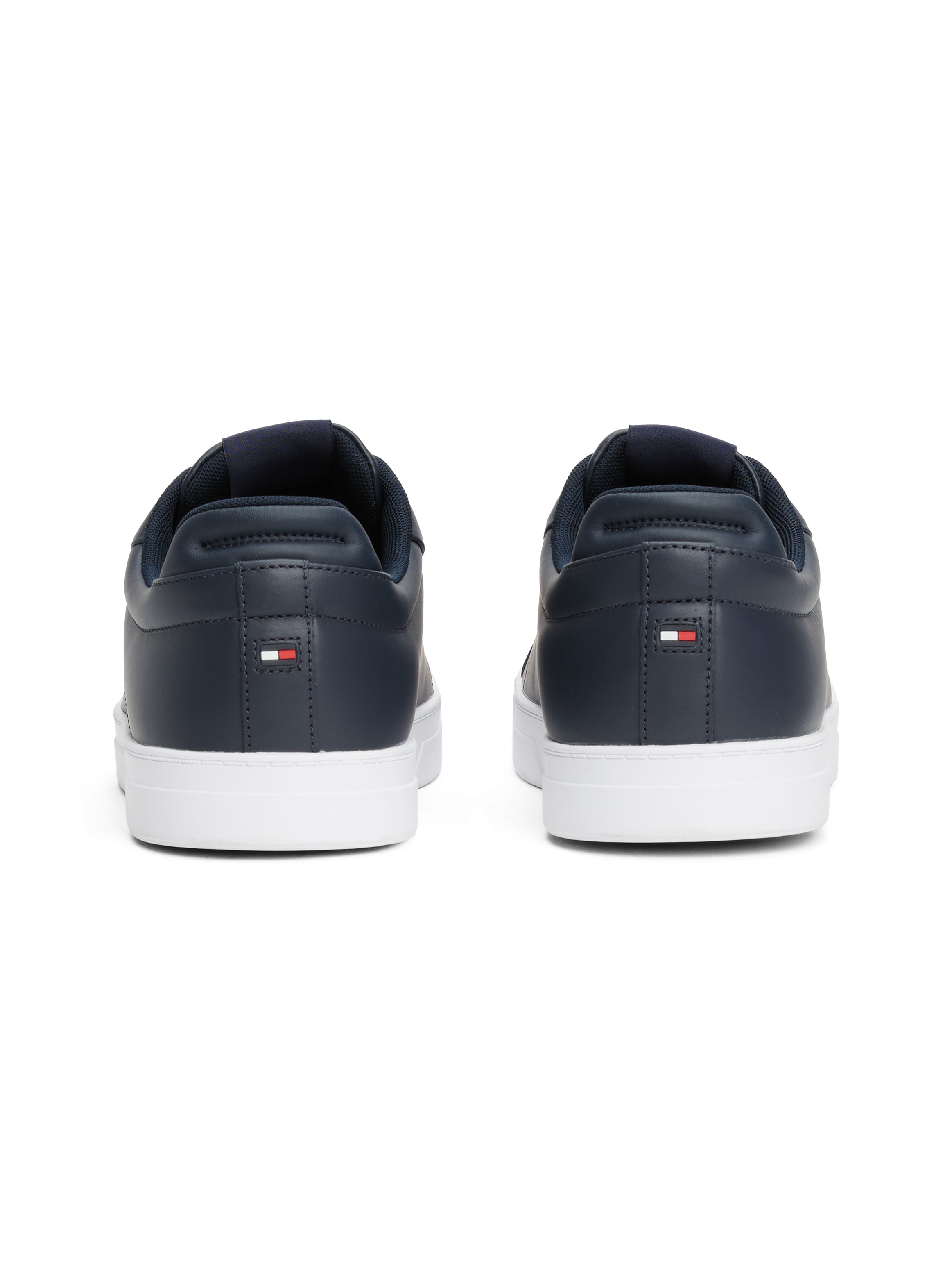 Tommy Hilfiger Sneaker »ICON COURT LTH FLAG ESS«, Freizeitschuh, Halbschuh, Schnürschuh mit kleiner Logoflagge