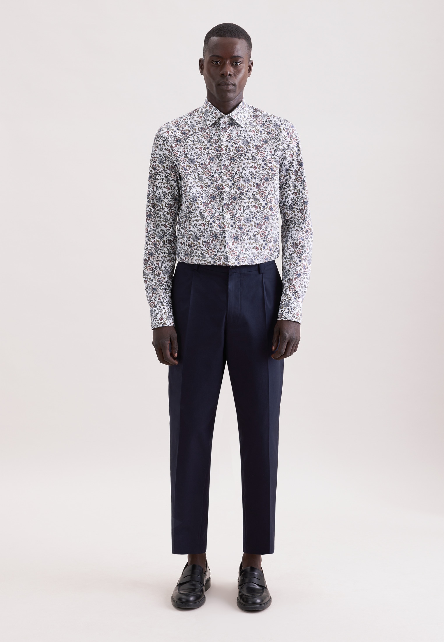 seidensticker Businesshemd »Schwarze Rose« Shaped 1/1 Kentkragen Druck