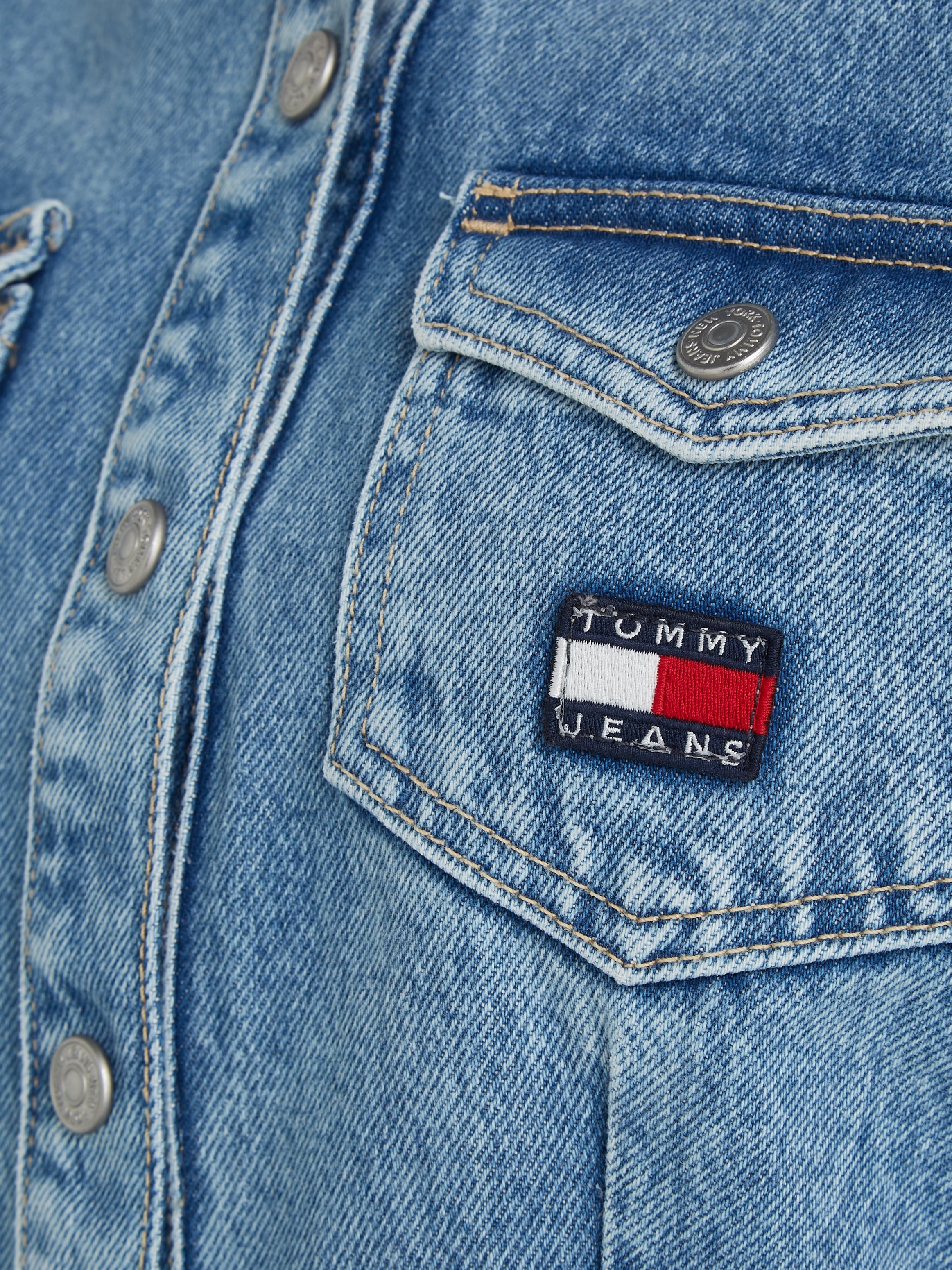 Tommy Jeans Jeanskleid »SLIM BELTED LS DRESS DG7012«, (2 tlg.), Mit Tommy Jeans Markenlabel