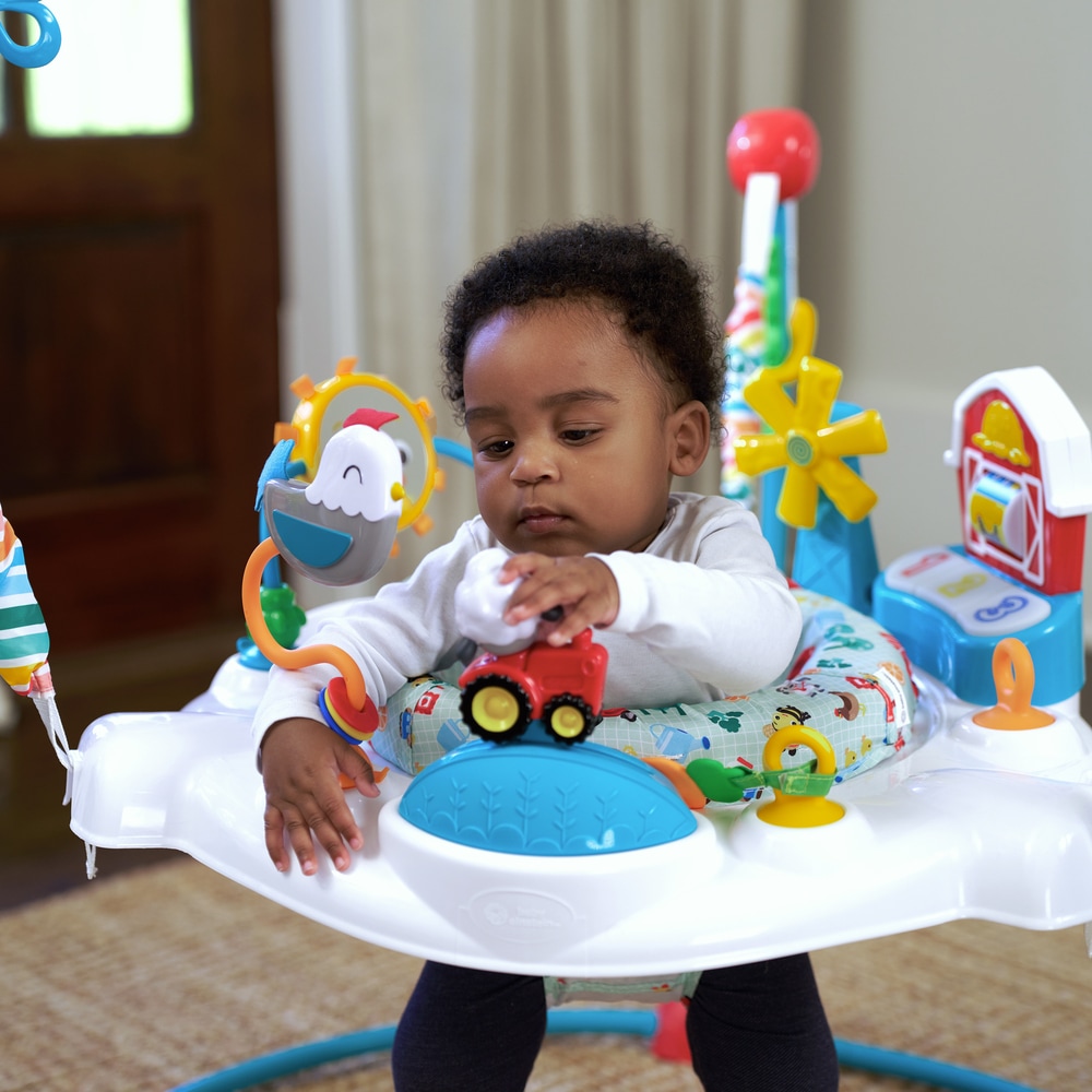 Baby Einstein Spielcenter »Farm Explorers Jump & Learn Barnyard« mit über 60 Melodien und Geräuschen