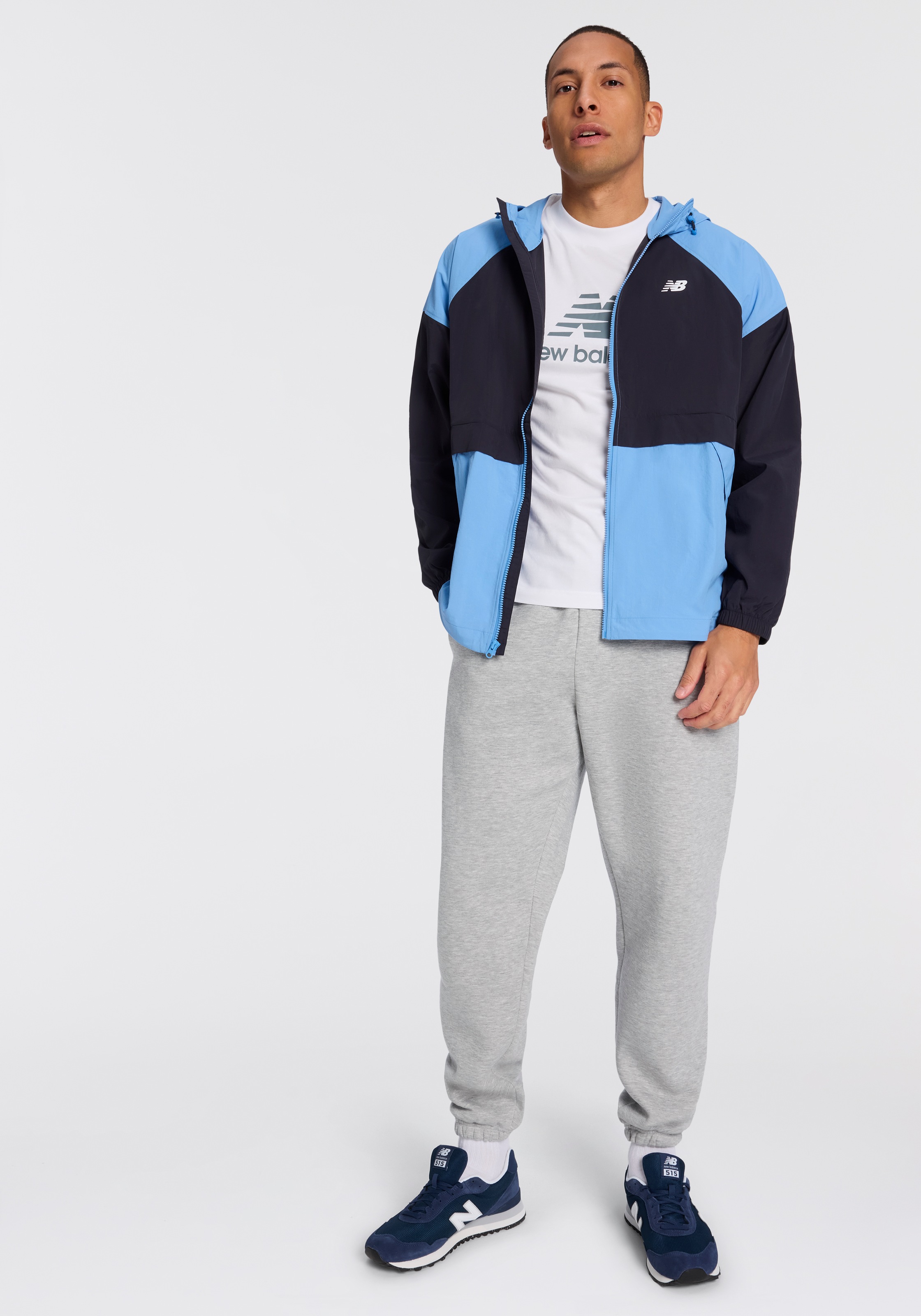 New Balance Windbreaker »SPORT ESSENTIALS FZ JACKET« mit Kapuze Oversized geschnittene Windjacke, wasserabweisend