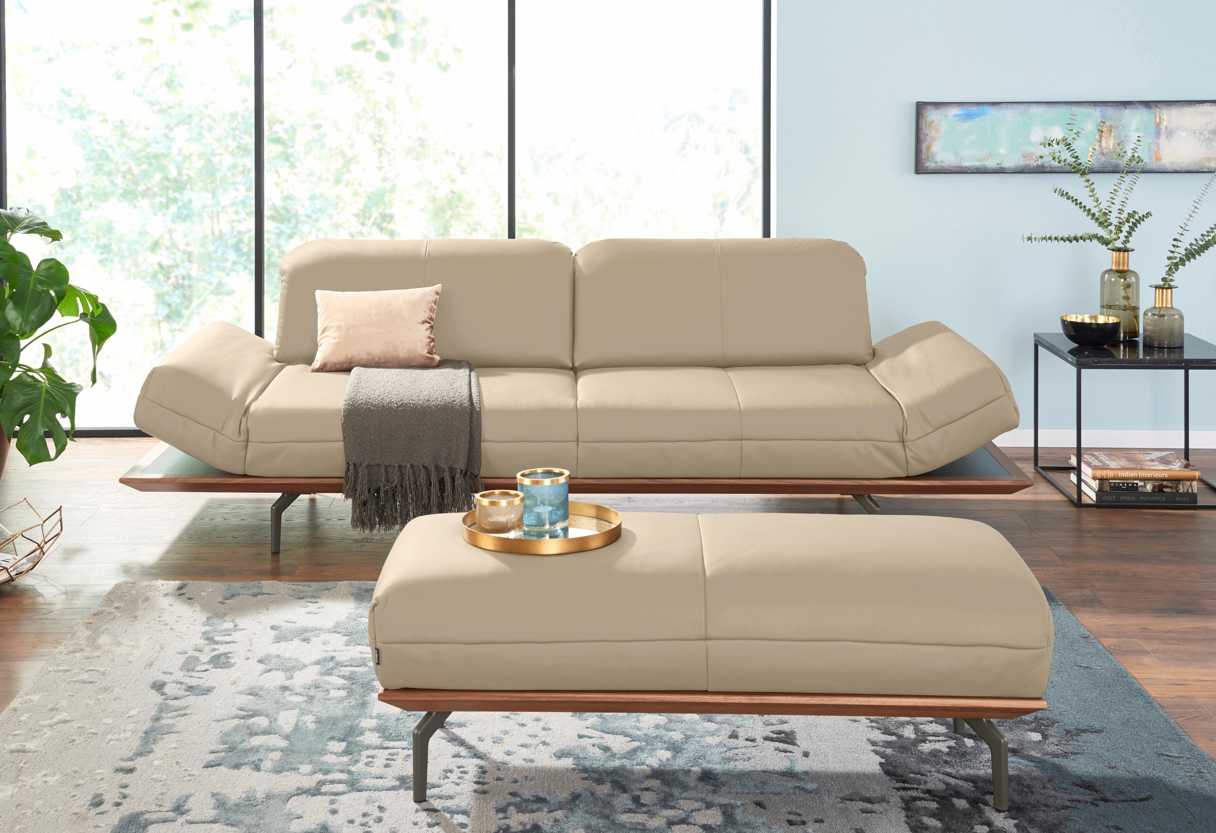 Creation BY ROLF BENZ 3-Sitzer »CR.420, Designsofa, Loungesofa«, in 2 Qualitäten, Holzrahmen in Eiche Natur oder Nußbaum, Breite 232 cm