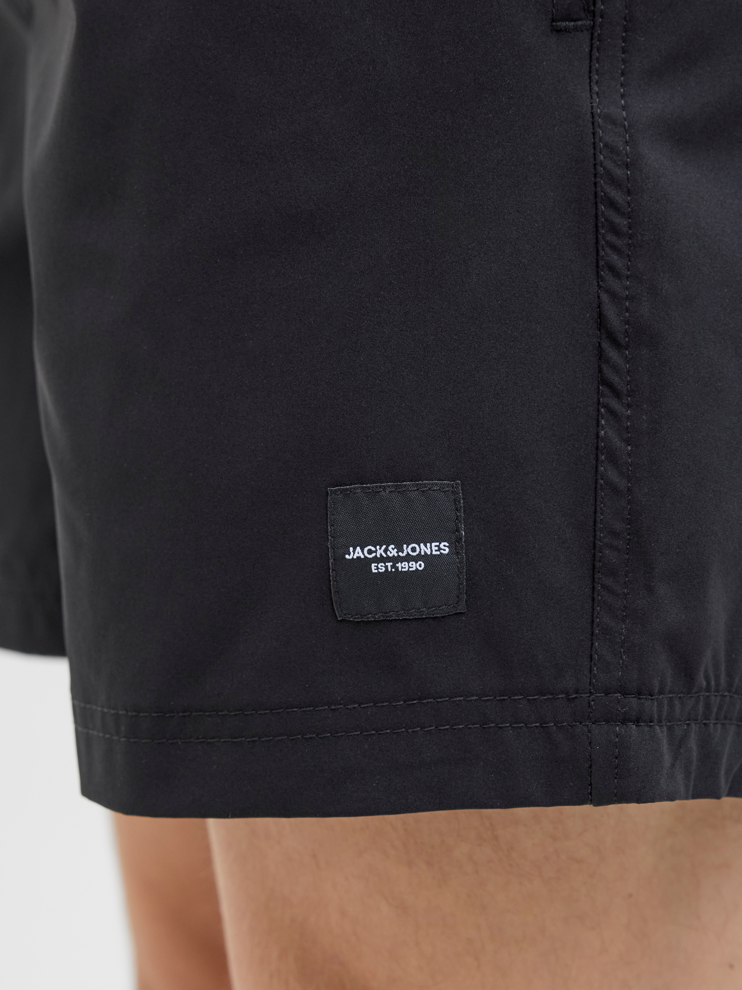 Jack & Jones Badeshorts »JPSTMAUI JJSWIM SOLID AKM SN«