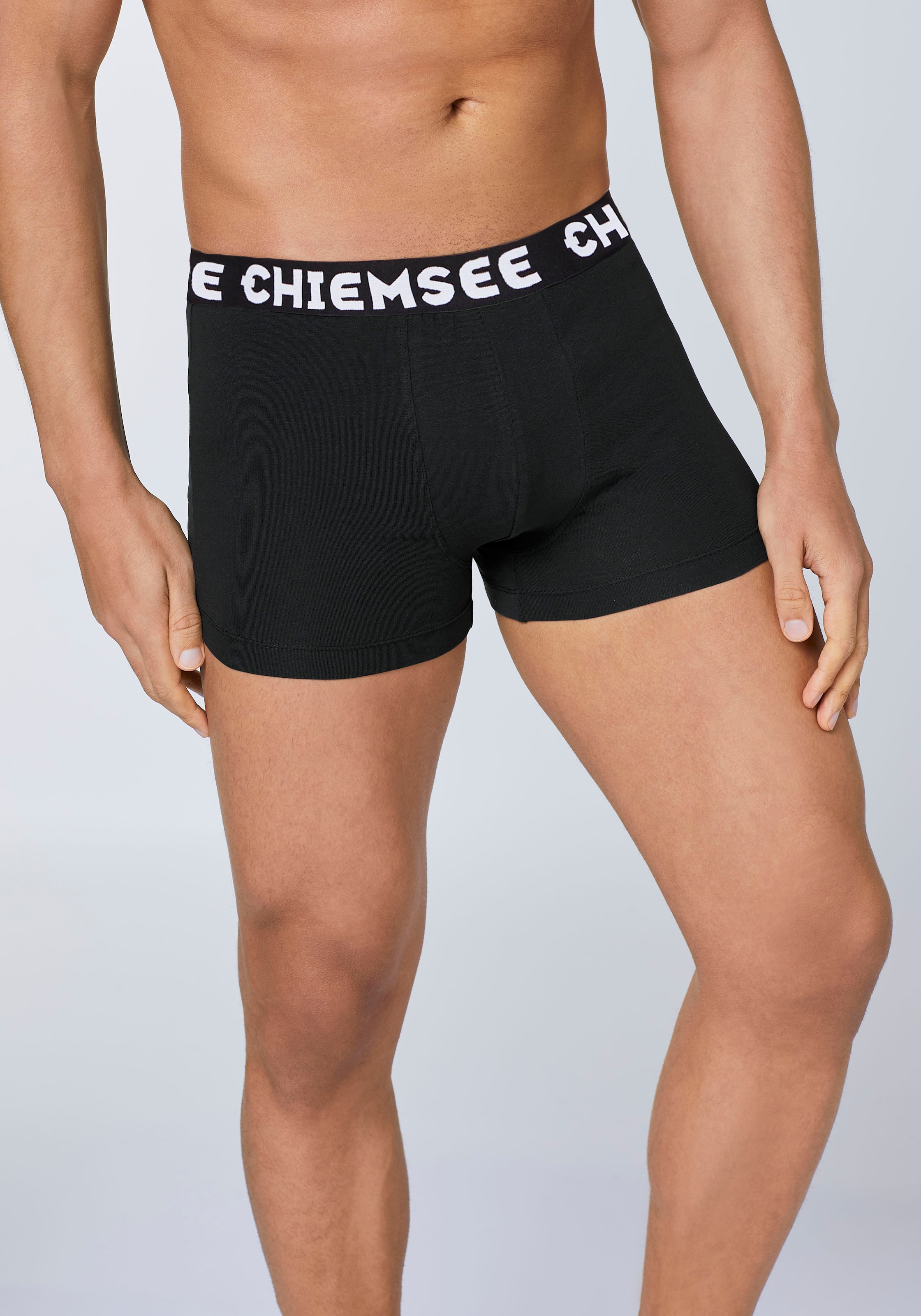 Chiemsee Boxershorts Packung, 5 Stk. aus Baumwollmischung, elastischer Logobund