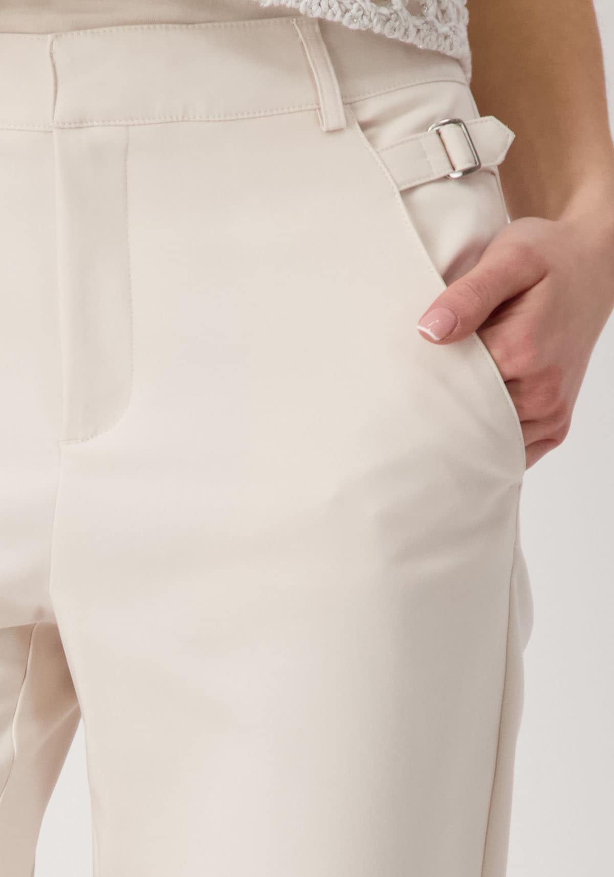 Monari Röhrenhose, mit Zierriegeln