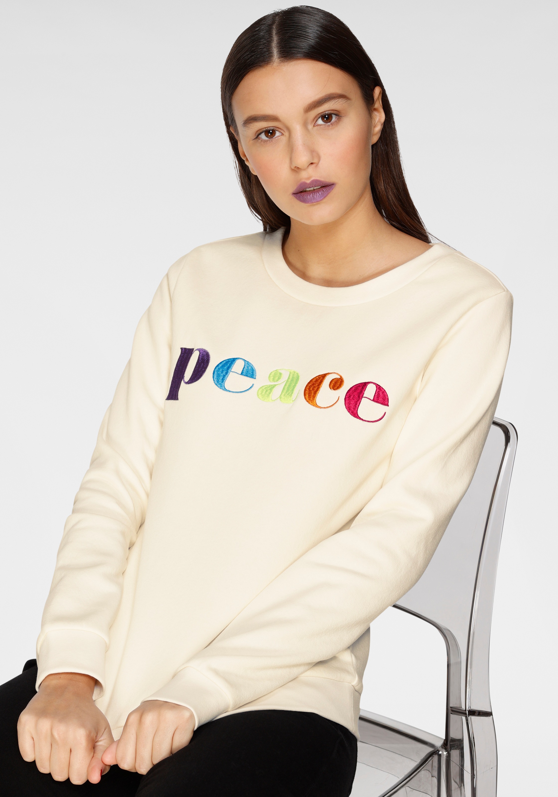 AJC Sweatshirt, mit Mulitcolour-Statement-Stickerei