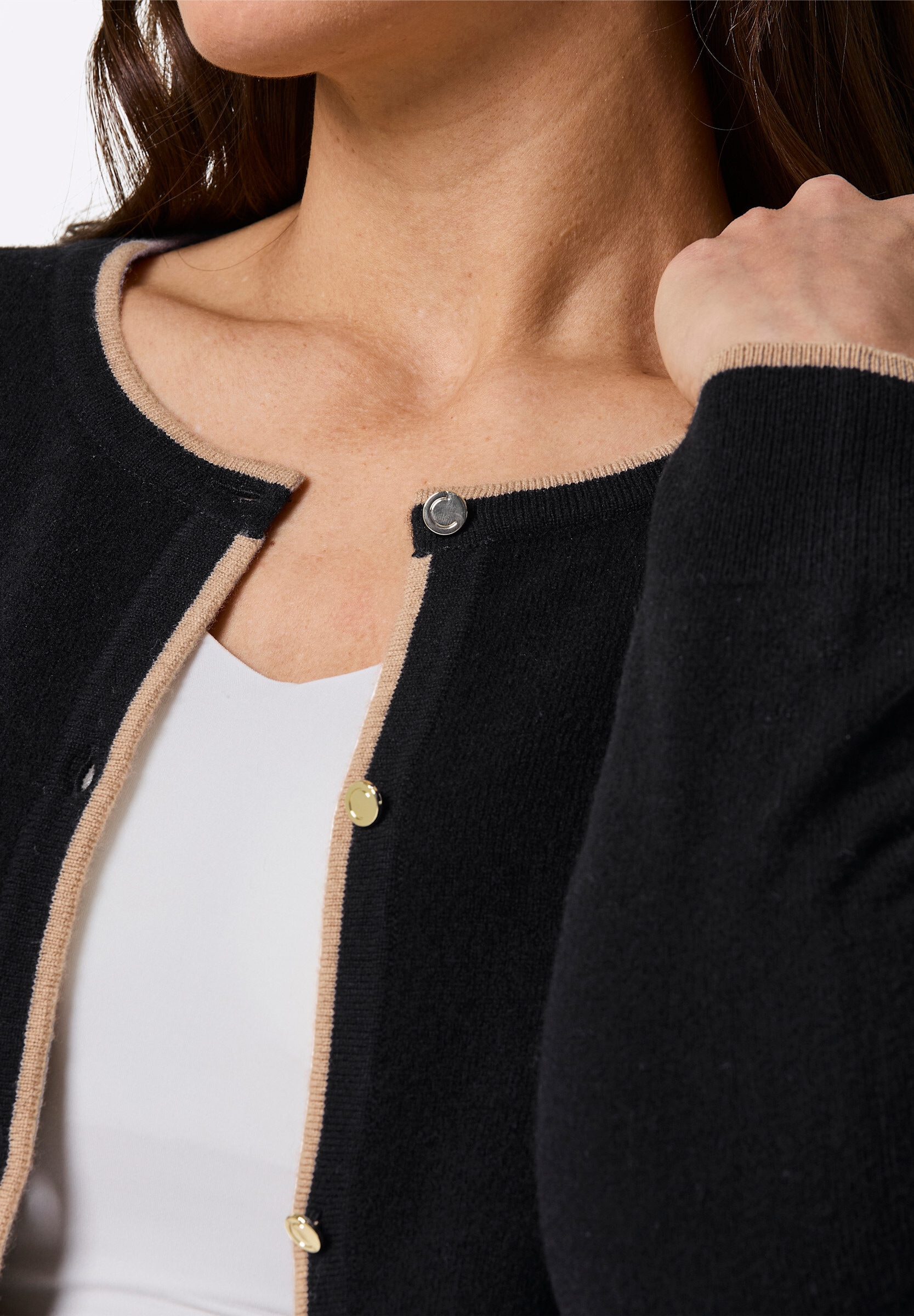 creation L Strickjacke »Merino-Strickjacke Feinstrickjacke mit Kontrastkanten«