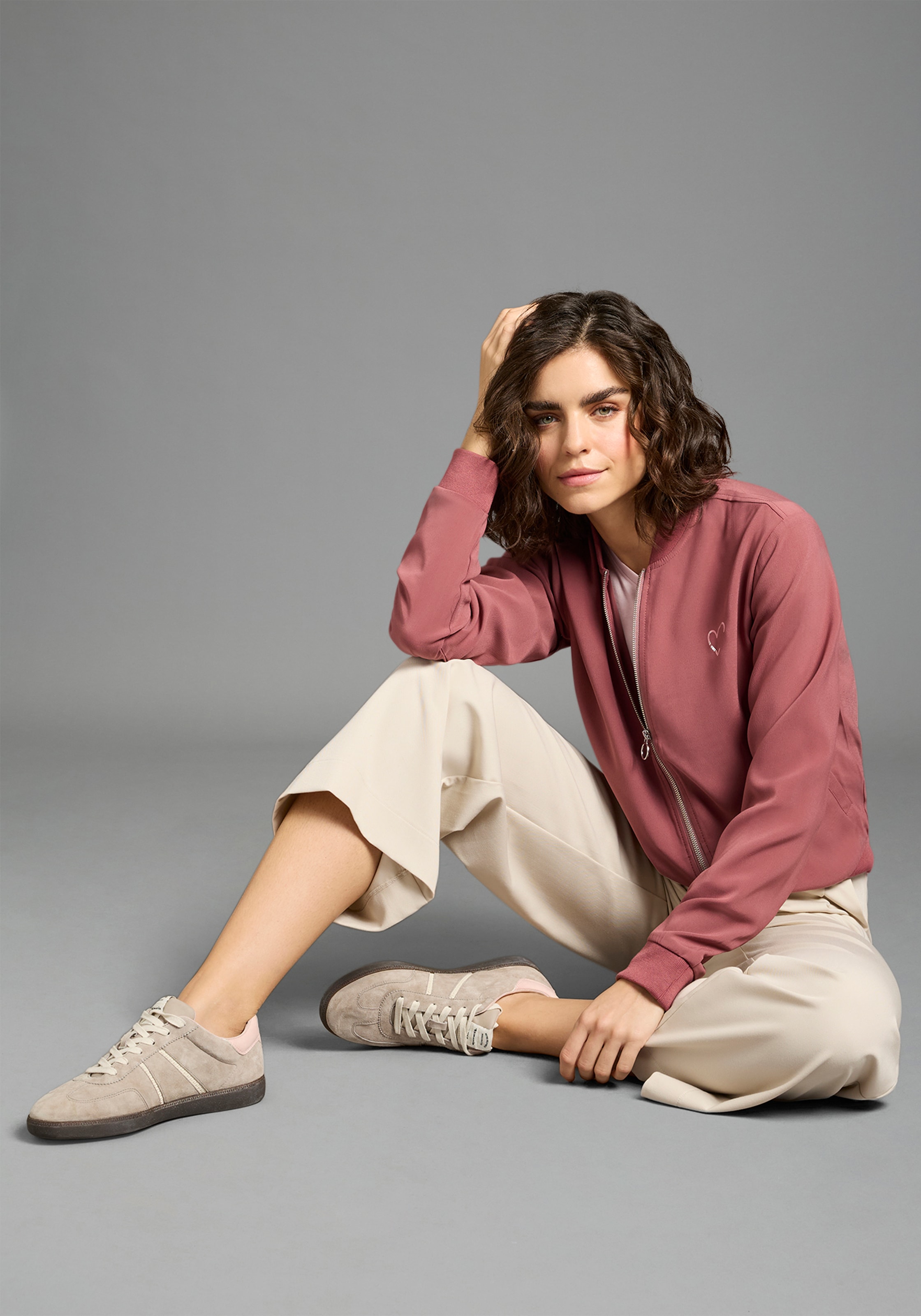 Laura Scott Blouson mit Herz Druck-Applikationen, leichte Übergangsjacken