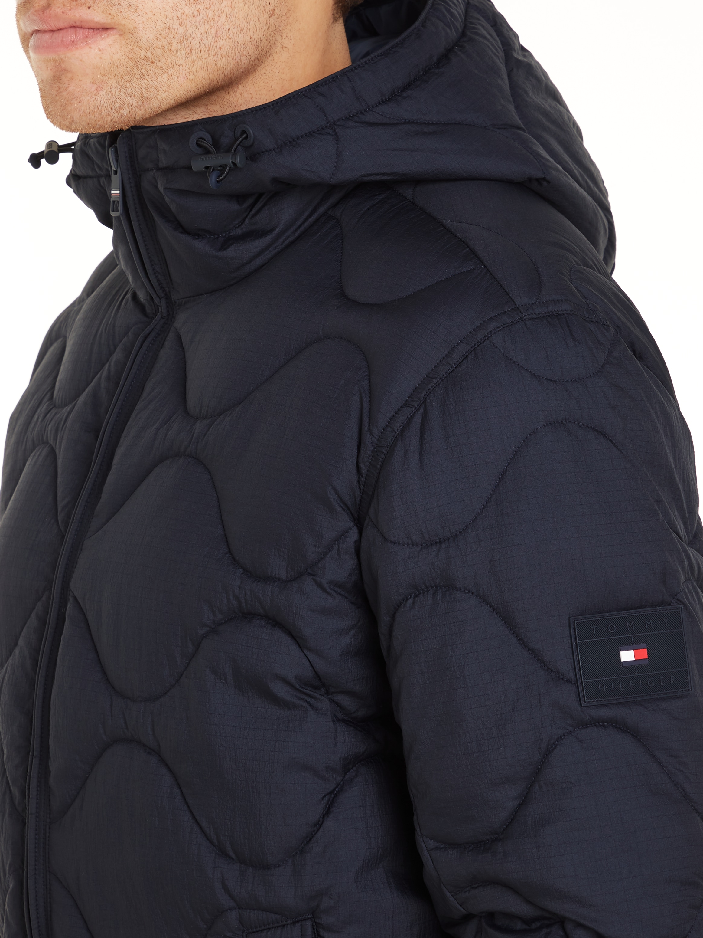 Tommy Hilfiger Steppjacke »ONION QUILTED HOODED JACKET«, Mit Zwiebelsteppung