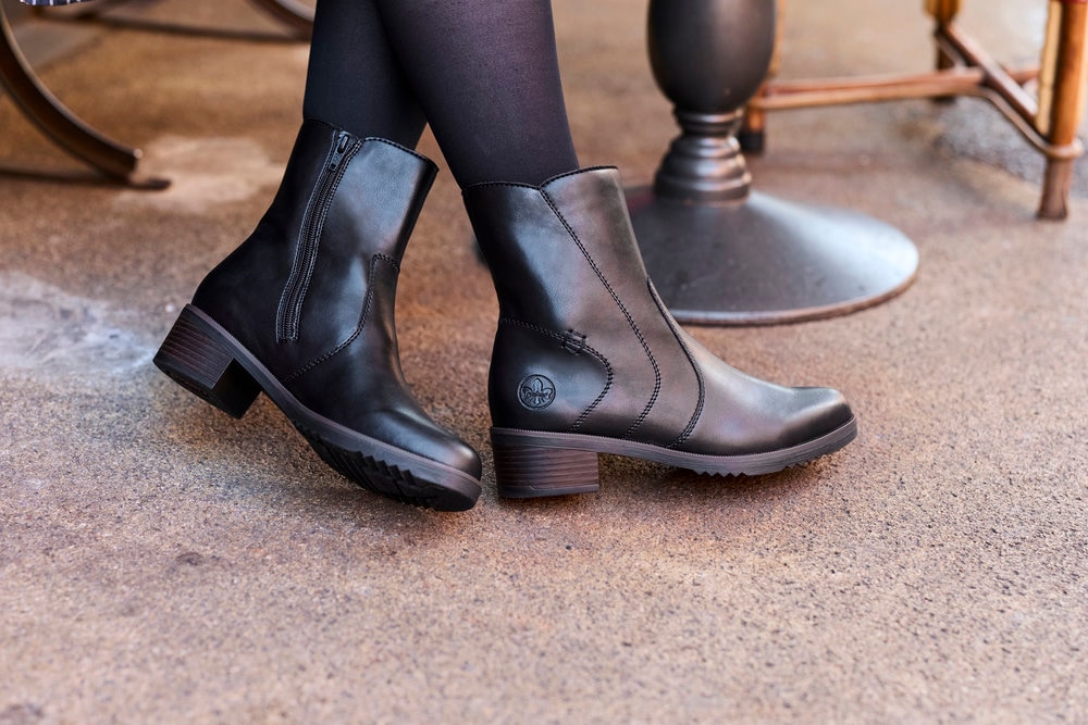 Rieker Stiefelette  Klassik-Boots mit Blockabsatz