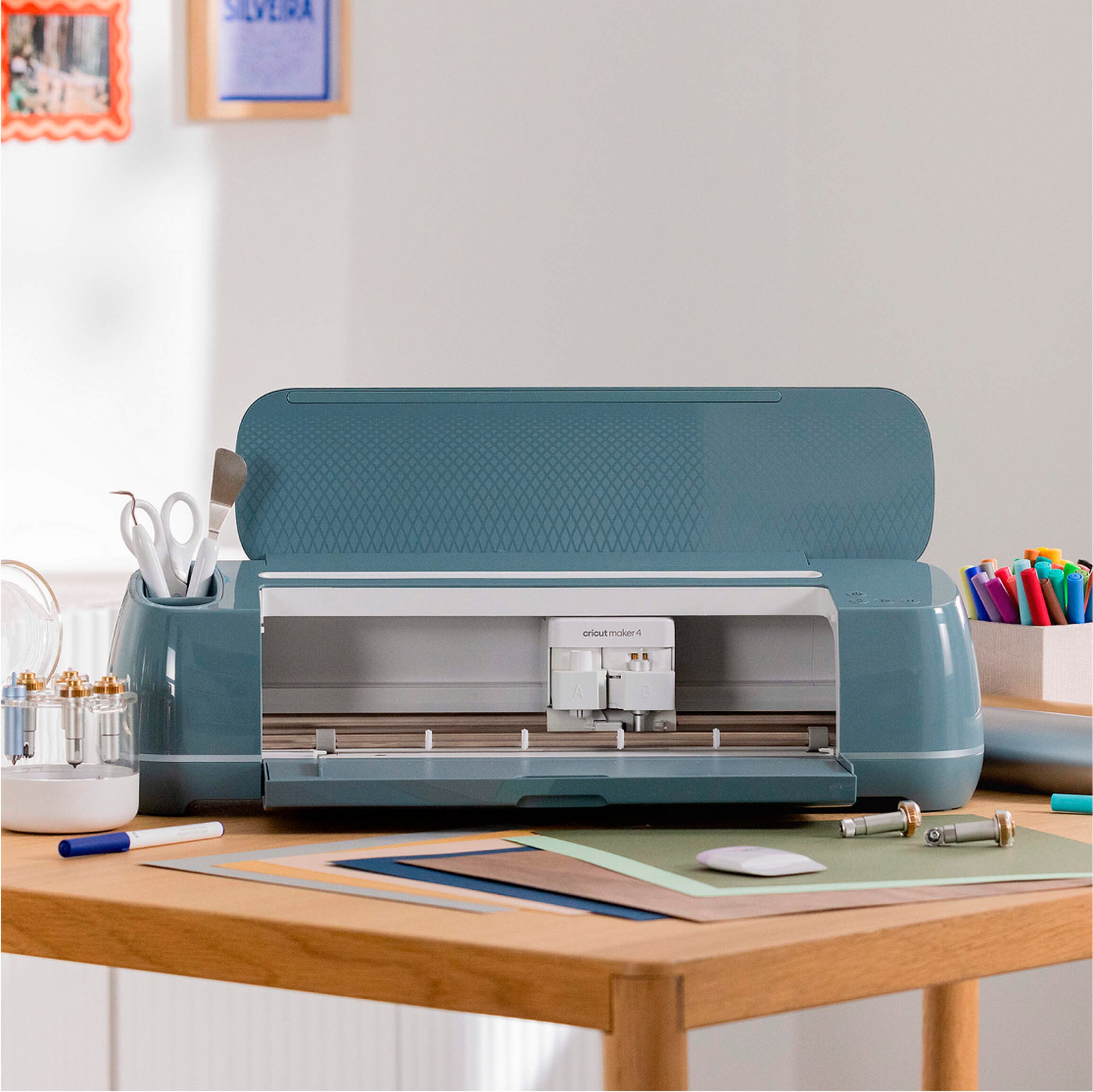 Cricut Schneideplotter »Maker 4«
