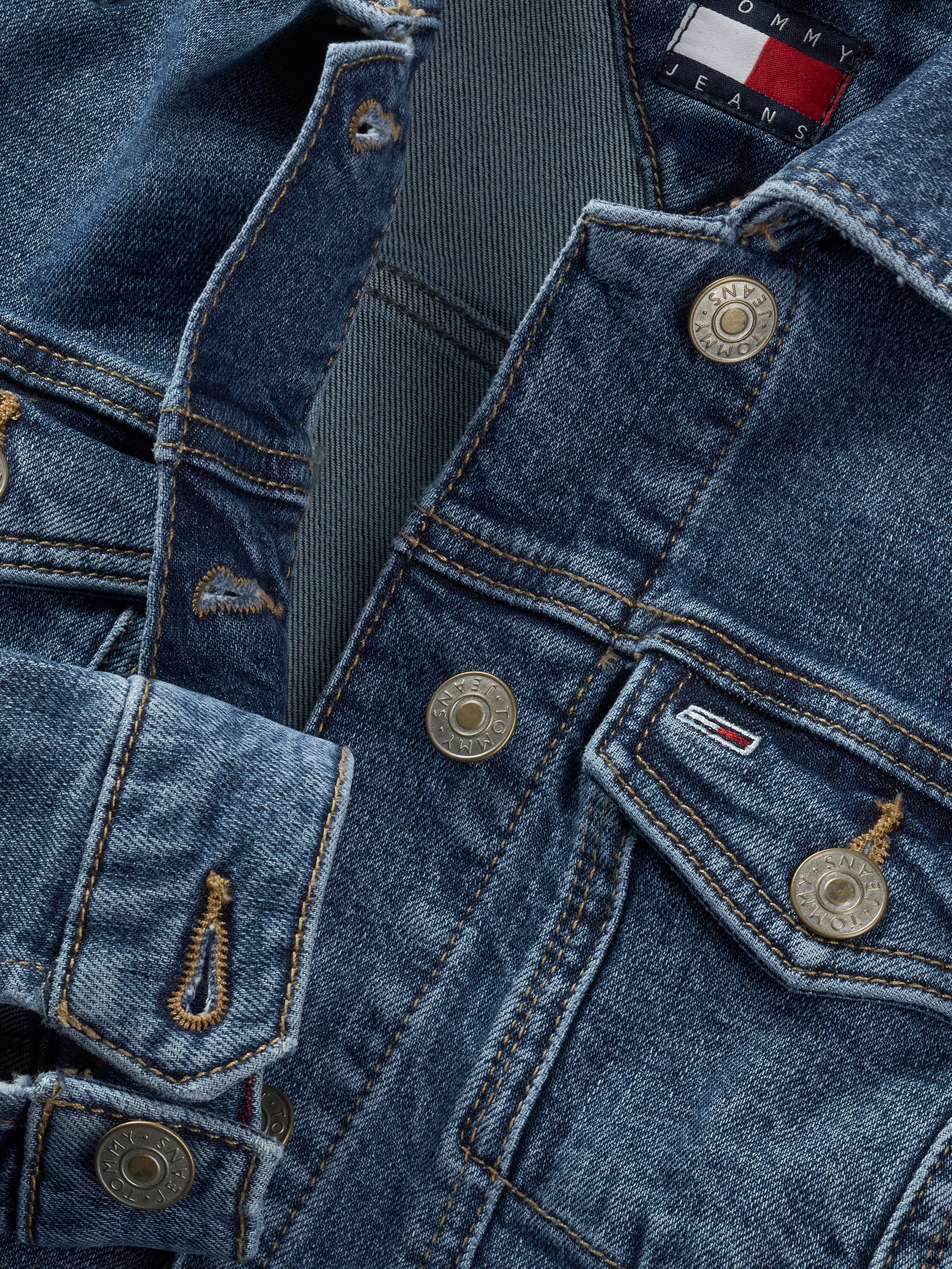 Tommy Jeans Curve Jeansjacke »VIVIANNE SKN JACKET EXT BI8130«, in Großen Größen