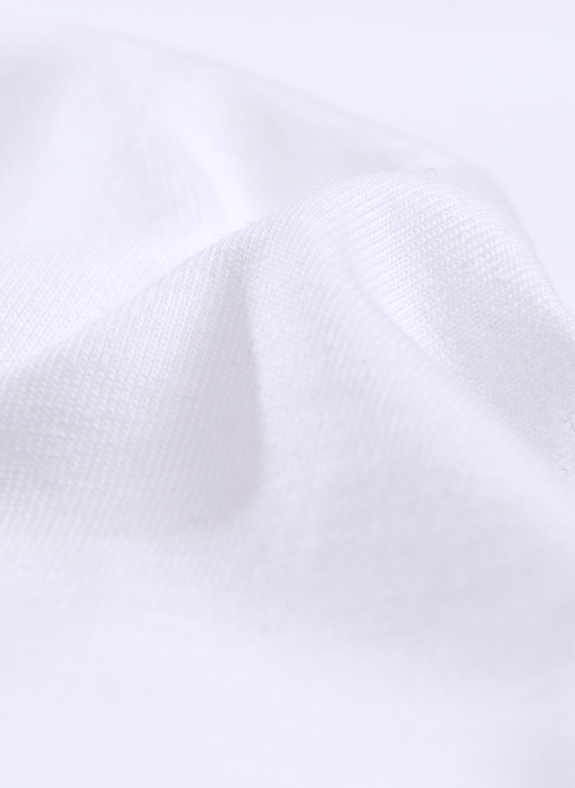 Trigema T-Shirt »TRIGEMA T-Shirt DELUXE Baumwolle mit Kristallsteinen«, (1 tlg.)