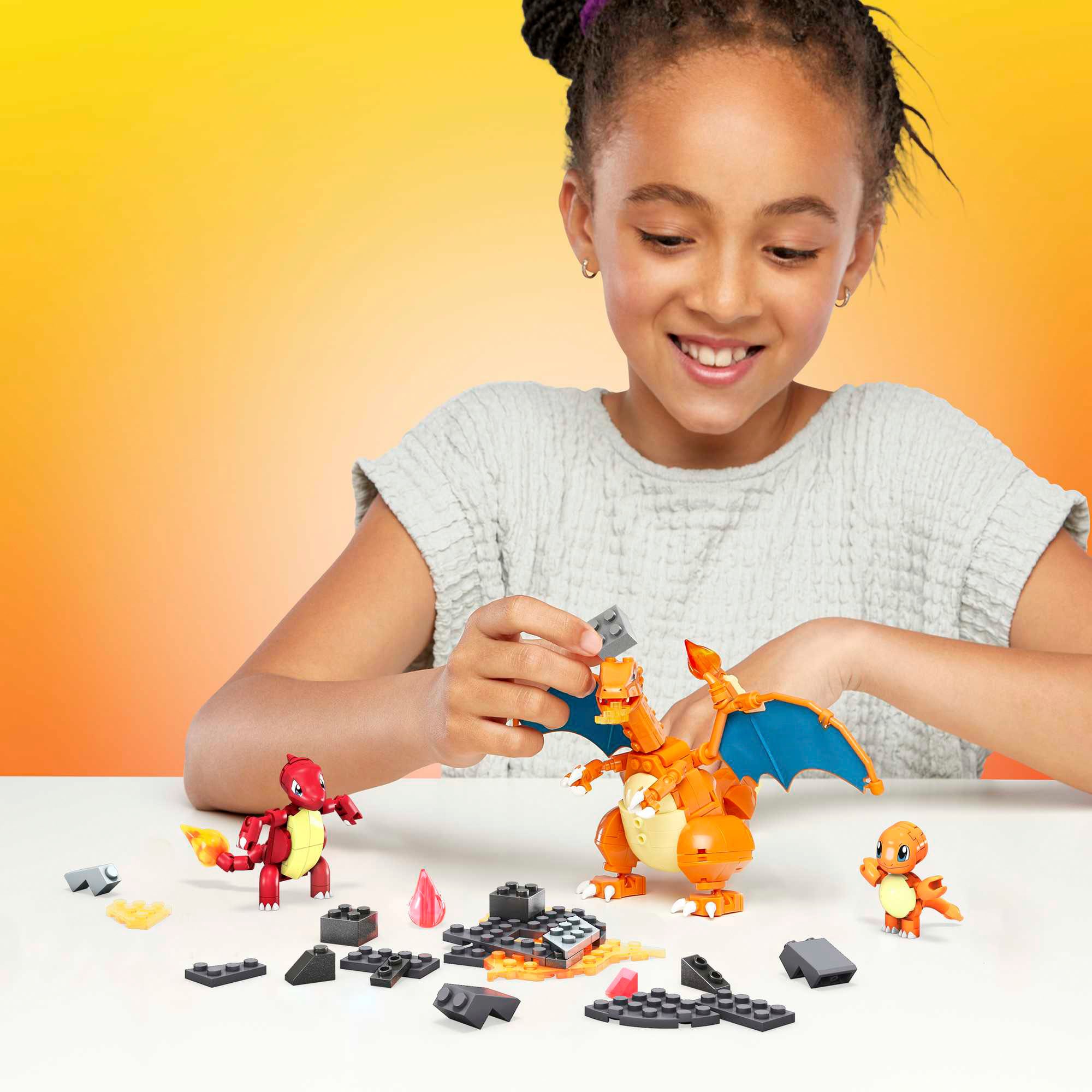 MEGA Spielfigur »Pokémon Charmander Evolution Set«, zum Zusammenbauen