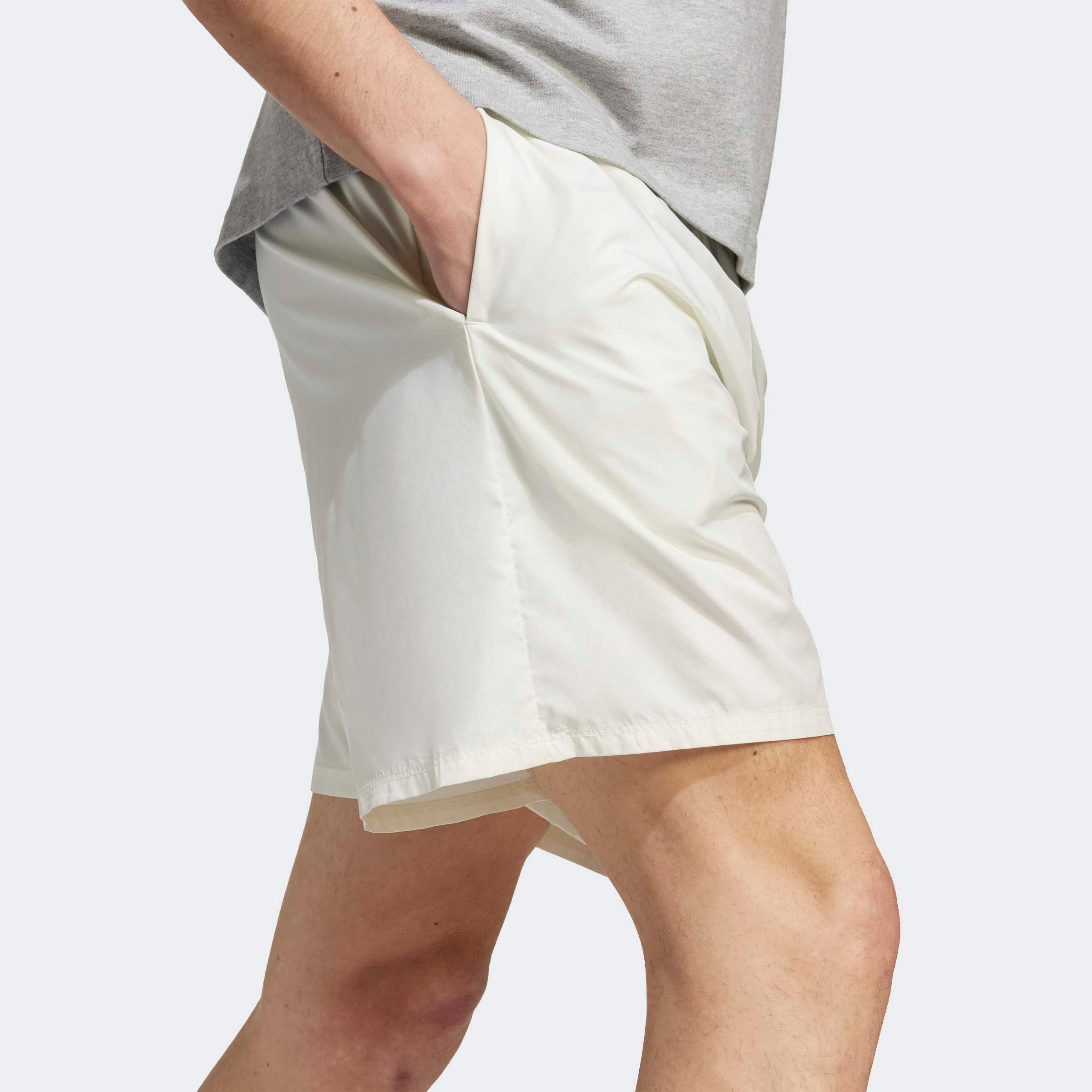 adidas Sportswear Shorts »M CE SHO GD«, (1 tlg.)