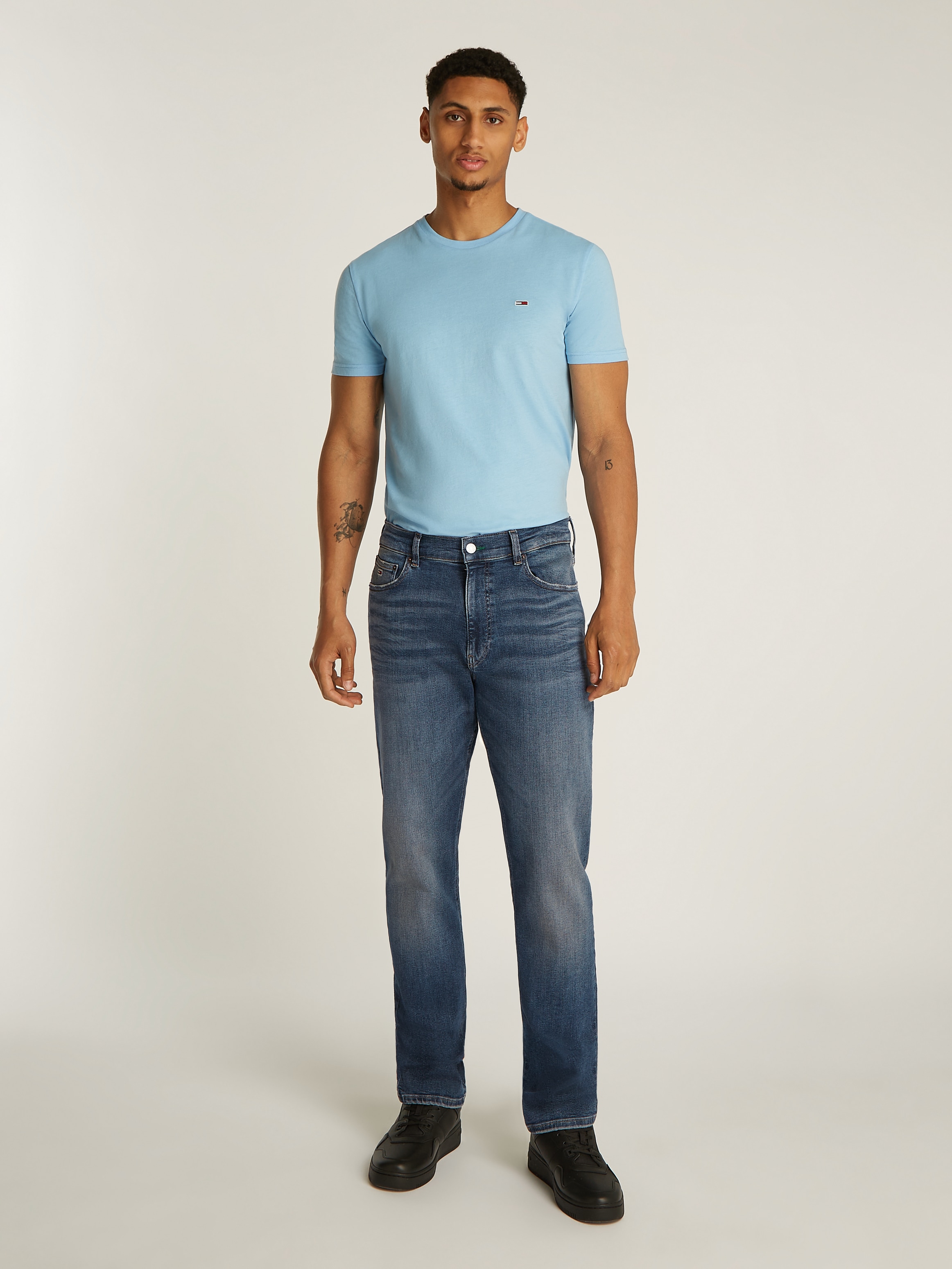 Tommy Jeans Slim-fit-Jeans »RYAN SLIM STRAIGHT«, mit Logoprägung