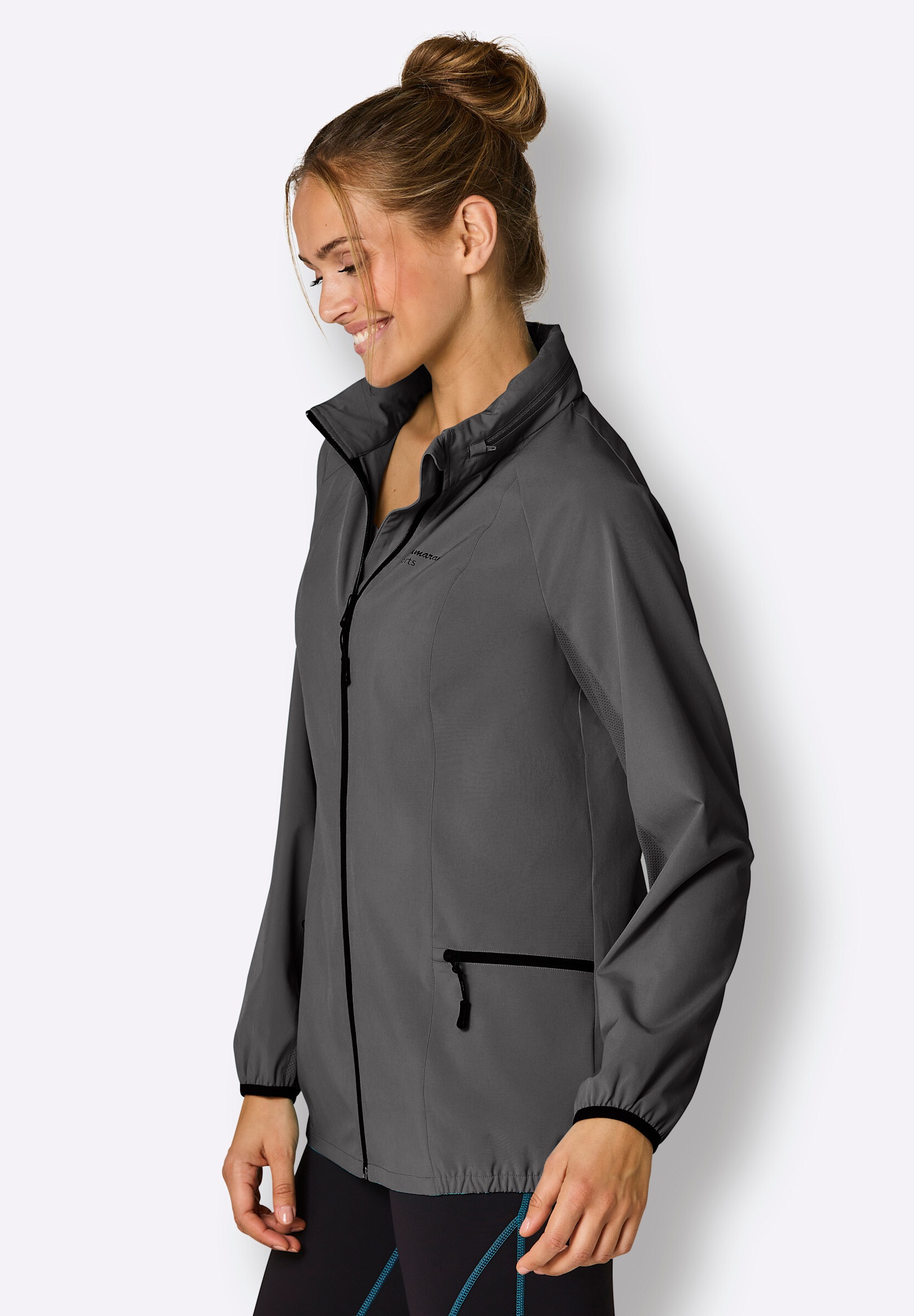 Witt Funktionsjacke »Funktionsjacke Funktionsjacke mit Belüftungsschlitzen hinten« mit Kapuze