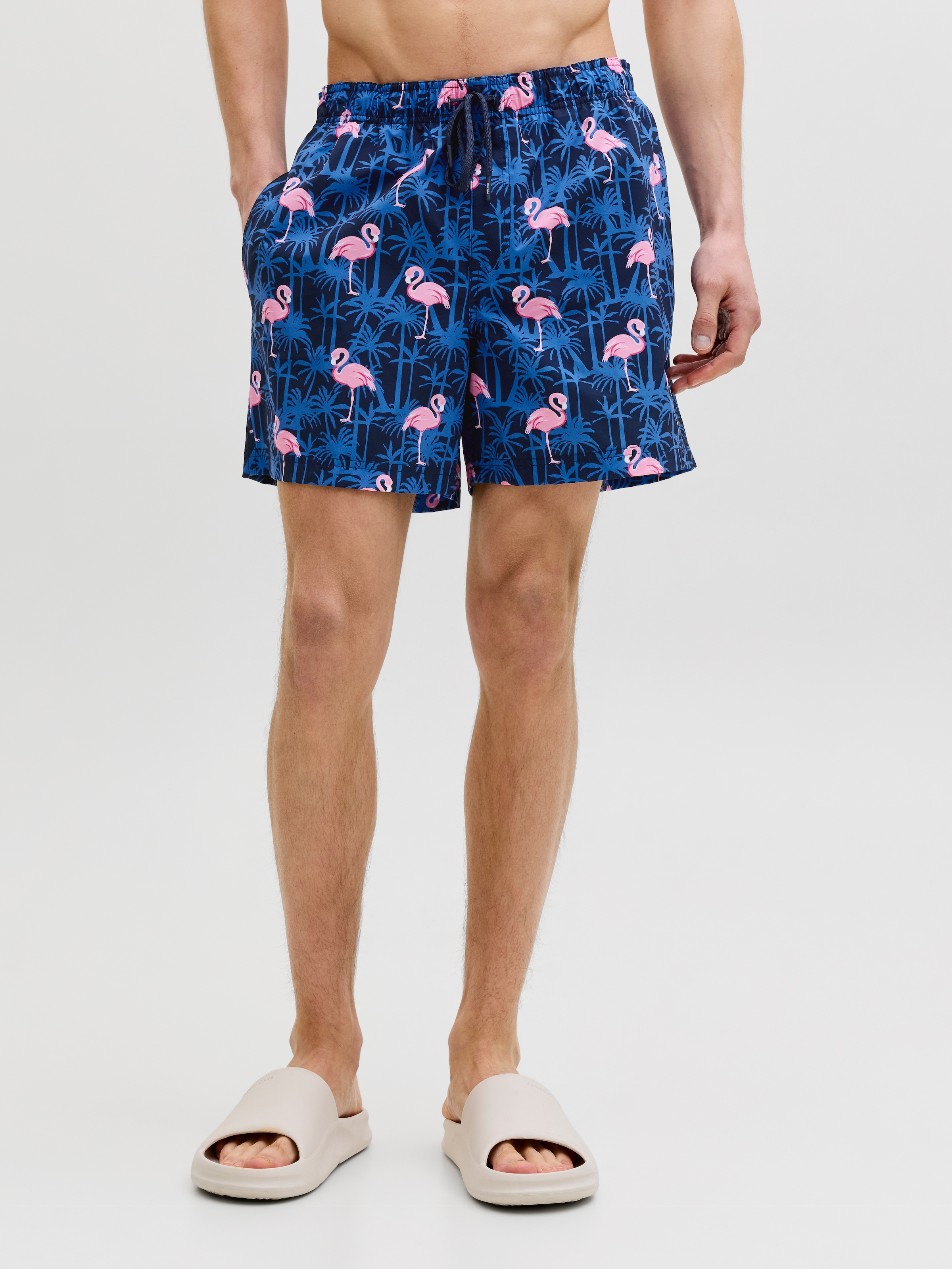 Jack & Jones Badeshorts »JPSTMAUI VIBES NOVELTY AOP SWIM SHORT SN« Kunstfaser