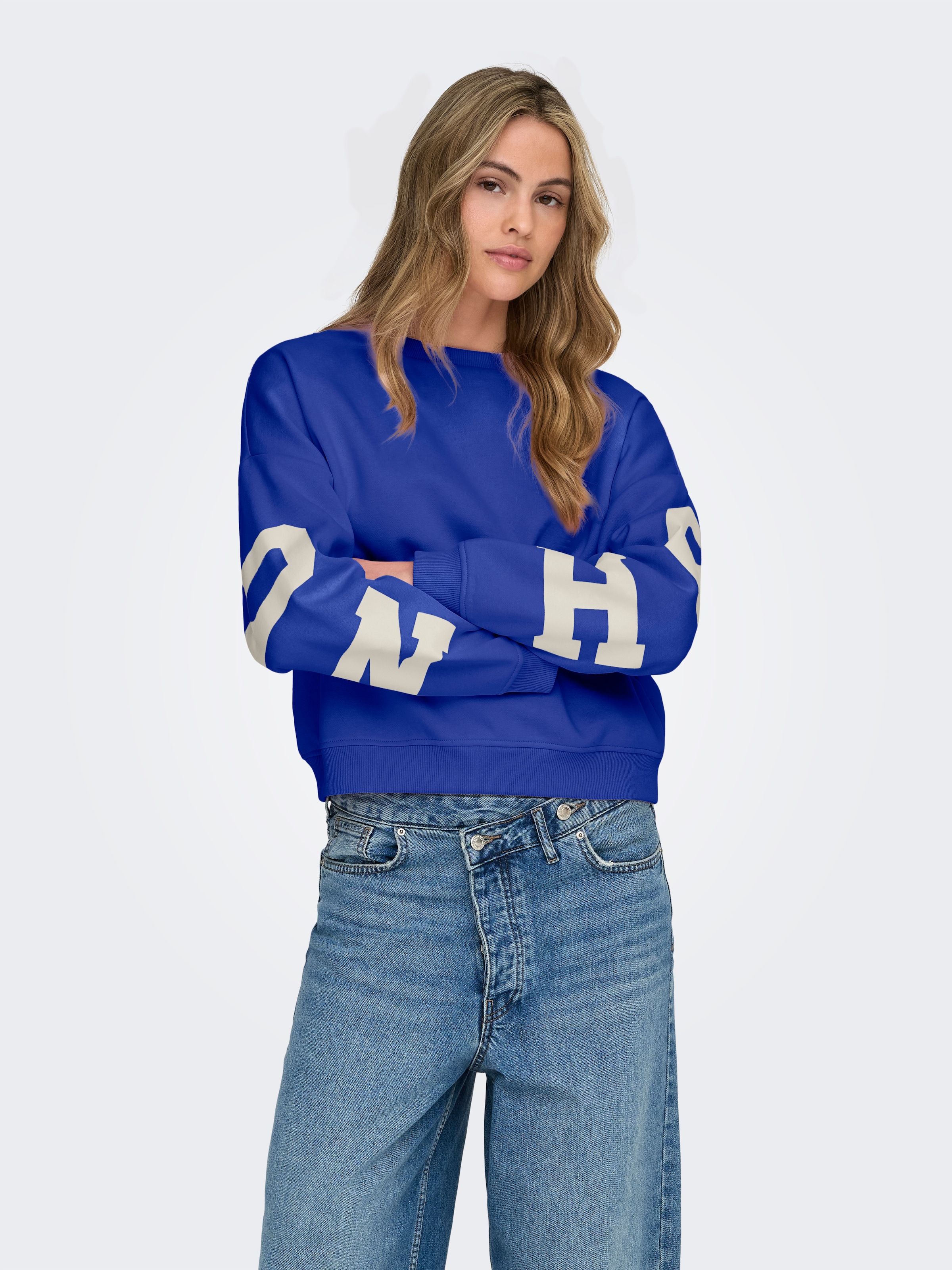 ONLY Sweatshirt »ONLSWEAT L/S BACK/SLEEVE PRINT SWT NOOS«
