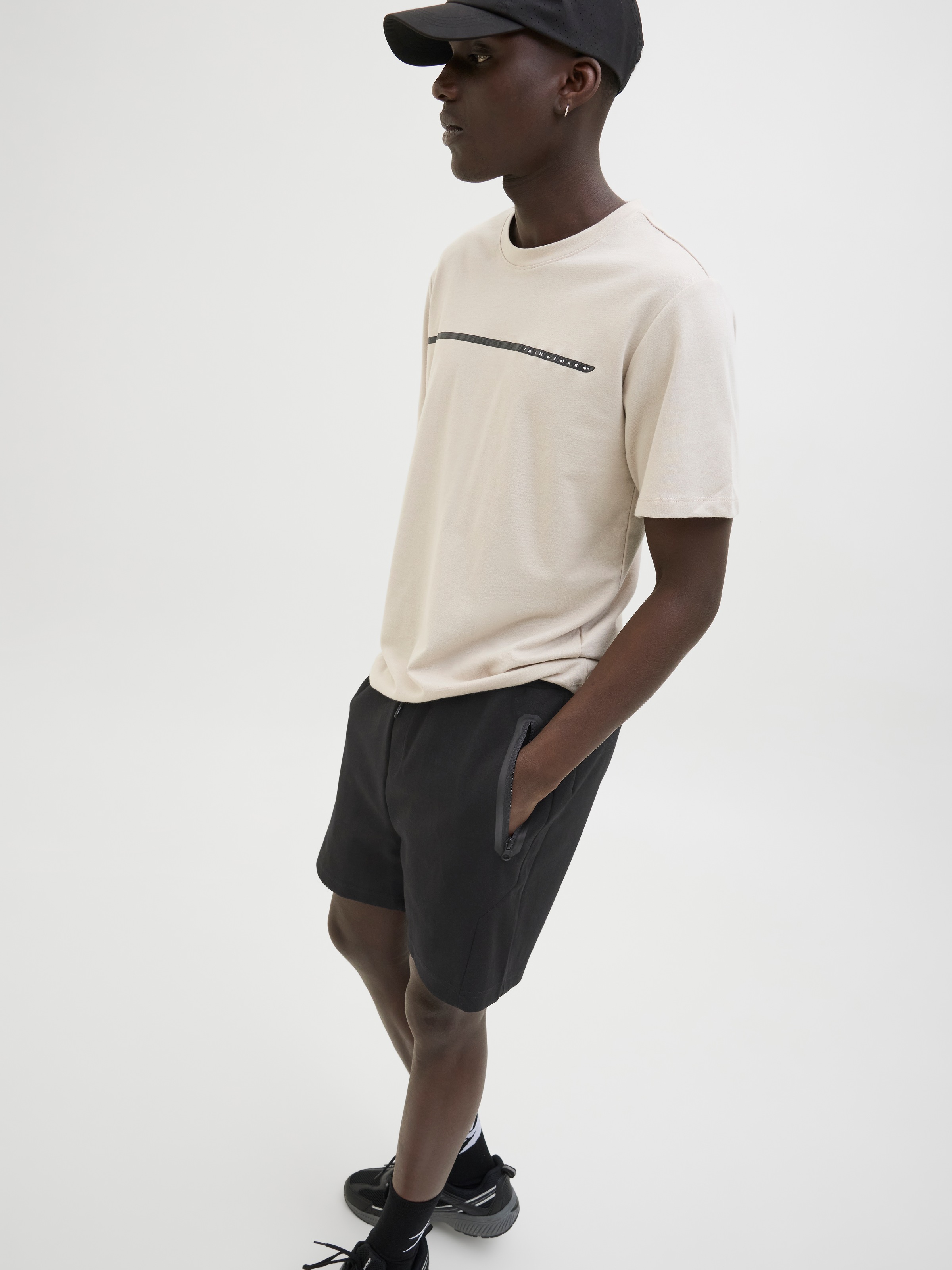 Jack & Jones Relaxshorts »JPSTGORDON FUSION SWEAT SHORTS SRT SN«