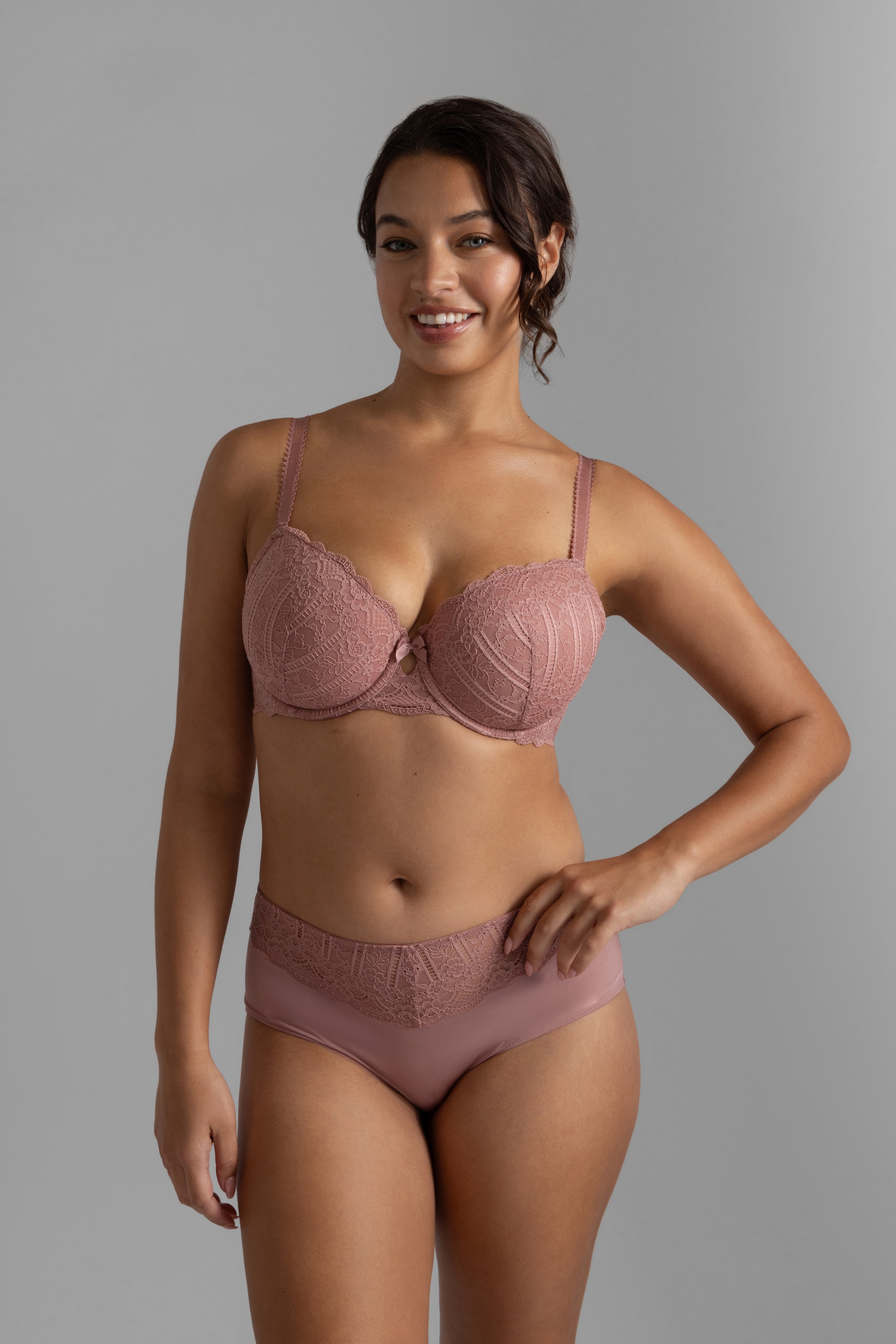 Dorina Bügel-BH »Celine« 2er Pack,  Mikrofaser-Rückenflügel mit Power-Mesh