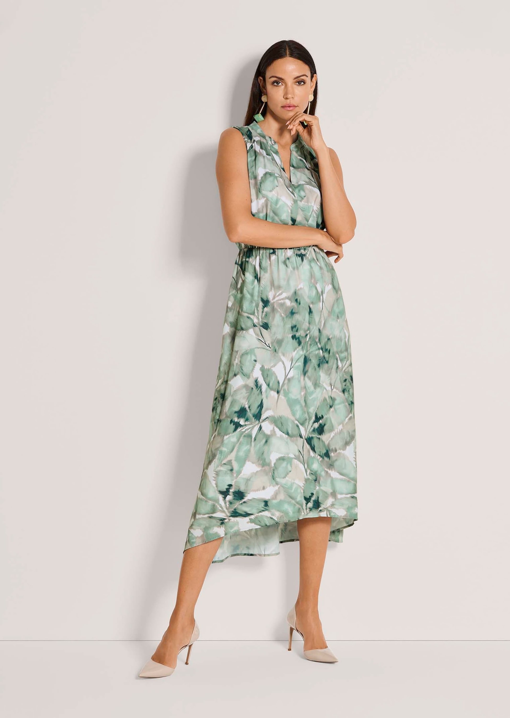 MADELEINE Midikleid »Druckkleid Midikleid mit floralem Muster« Taillenzug