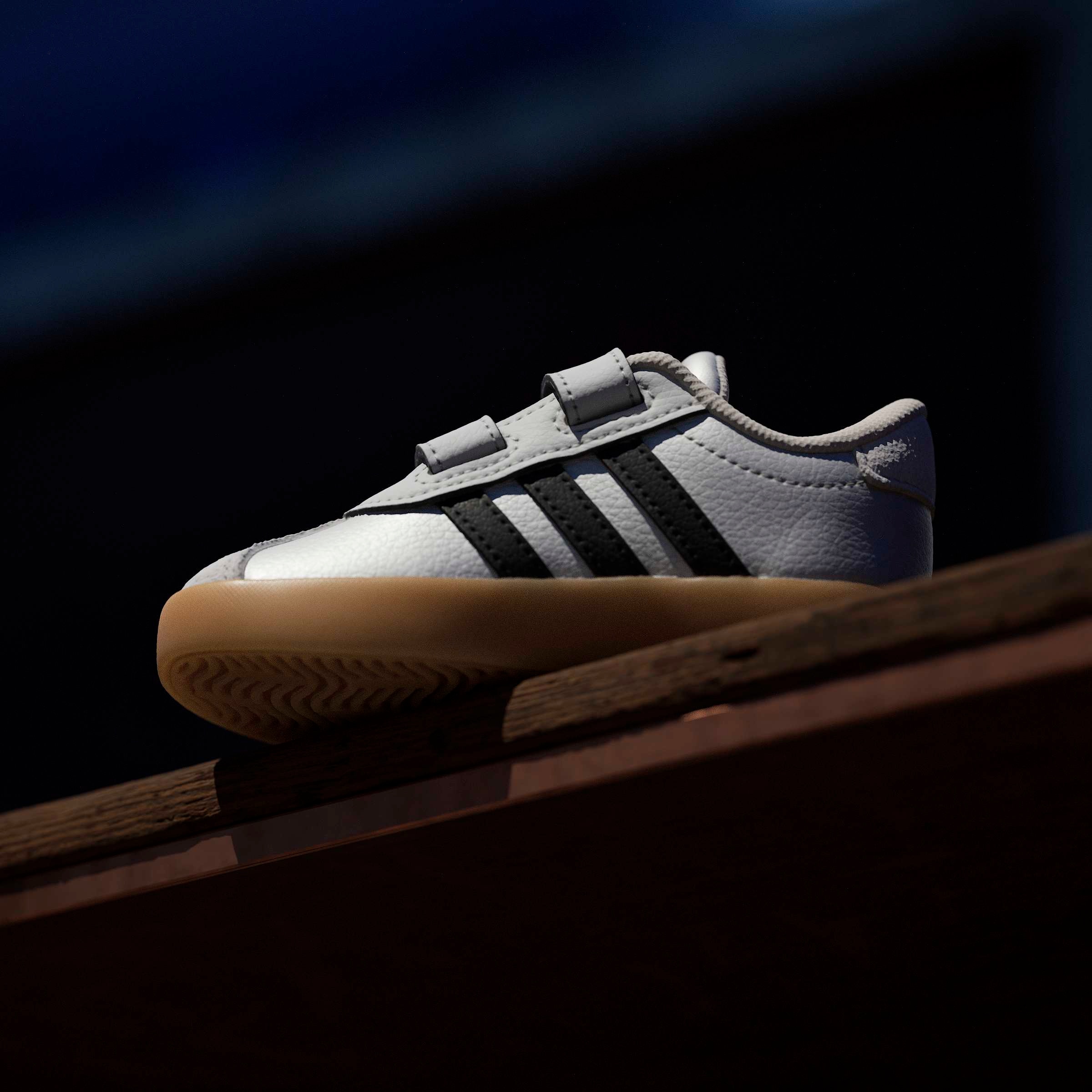 adidas Sportswear Klettschuh »VL COURT 3.0 KIDS«  inspiriert vom Design des adidas samba, für Kinder