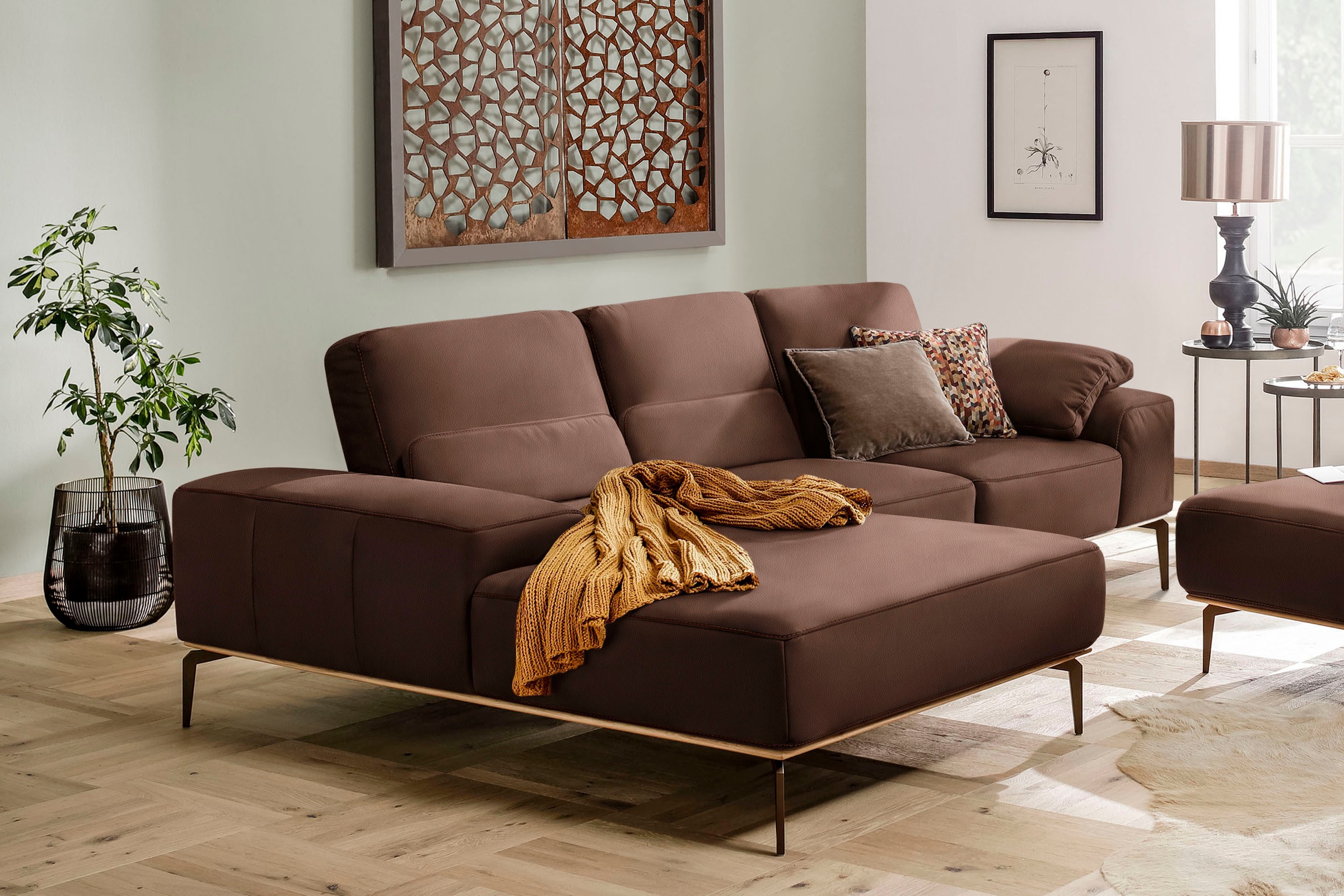 W.SCHILLIG Ecksofa »run, Designsofa mit tollem Sitzkomfort, bequem, L-Form«, mit Holzsockel, Füße in Bronze pulverbeschichtet, Breite 279 cm