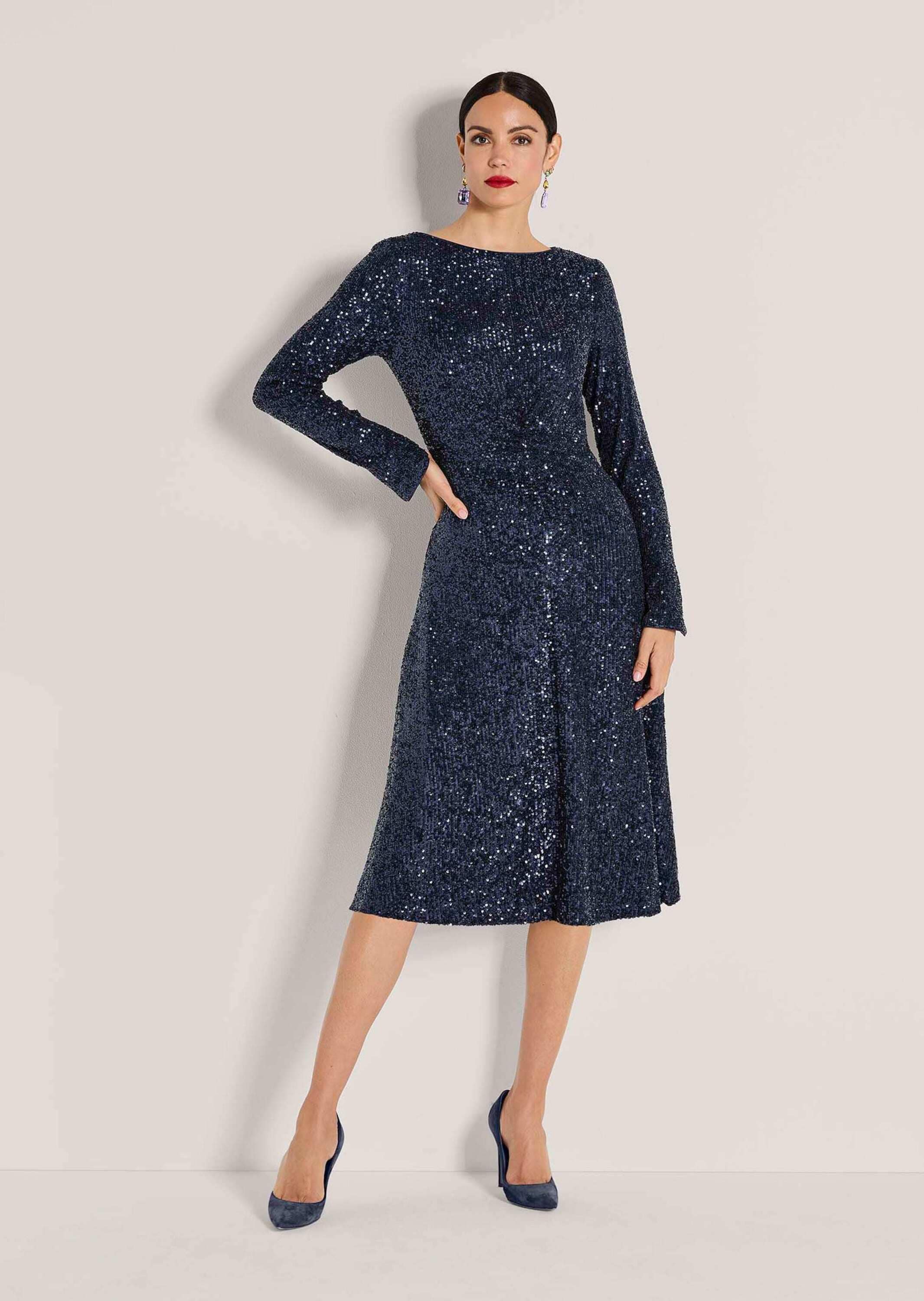 MADELEINE Cocktailkleid »Paillettenkleid Abendkleid mit Glanzeffekt« Ärmel mit Schlitz