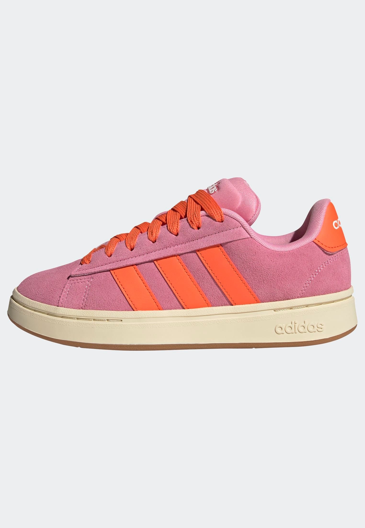 adidas Sportswear Sneaker »GRAND COURT ALPHA«, Design inspiriert vom adidas Campus 00