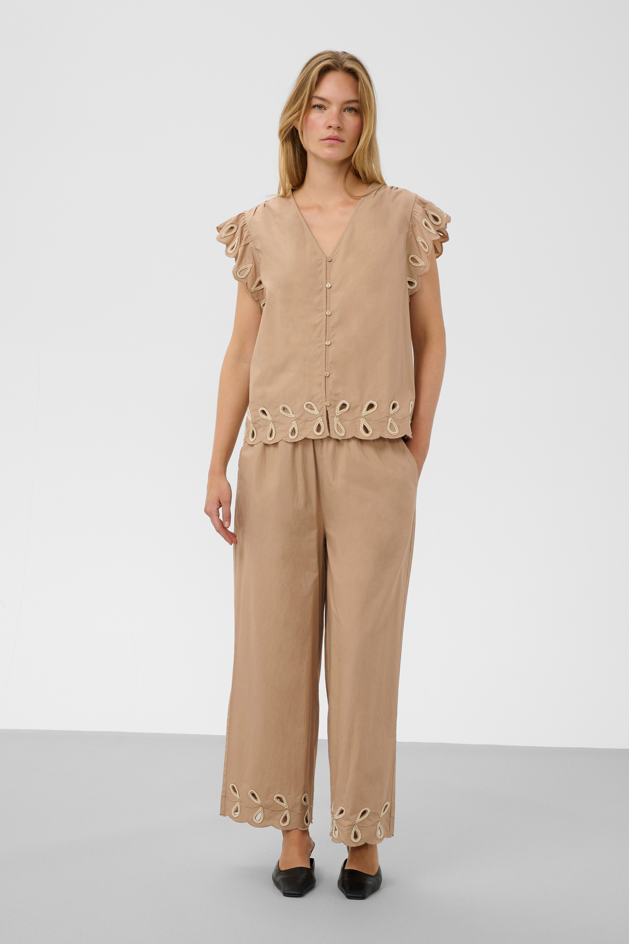 SOAKED IN LUXURY Kurzarmbluse »Bluse kurzarm SLAmara«